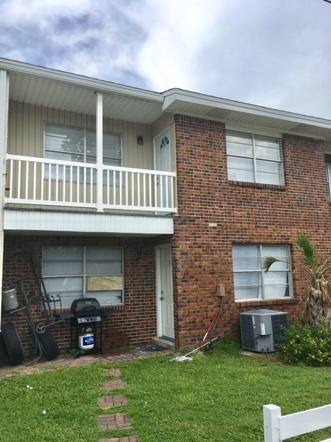 FAIR OAKS VILLAGE CONDO - Residential Lease