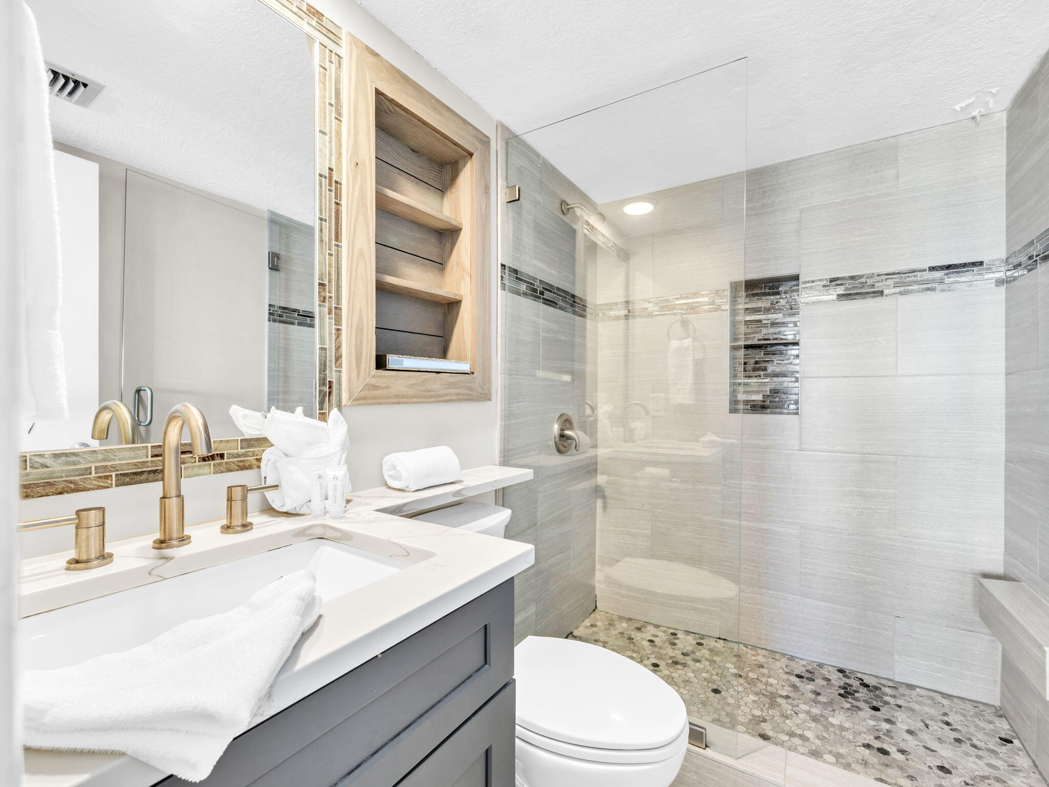 EDGEWATER BEACH CONDO PH 2 - Residential