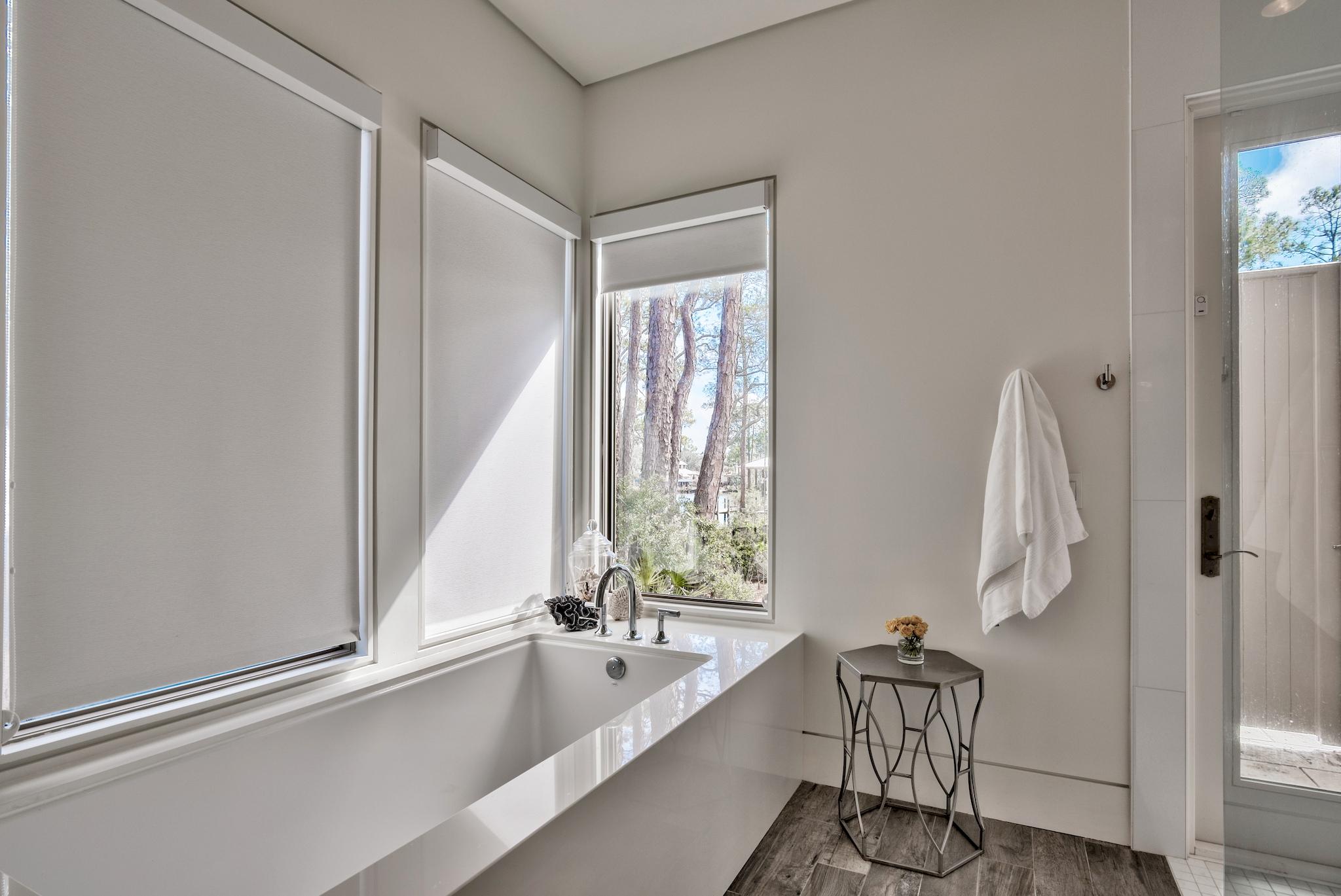 Botany Bayou - Residential