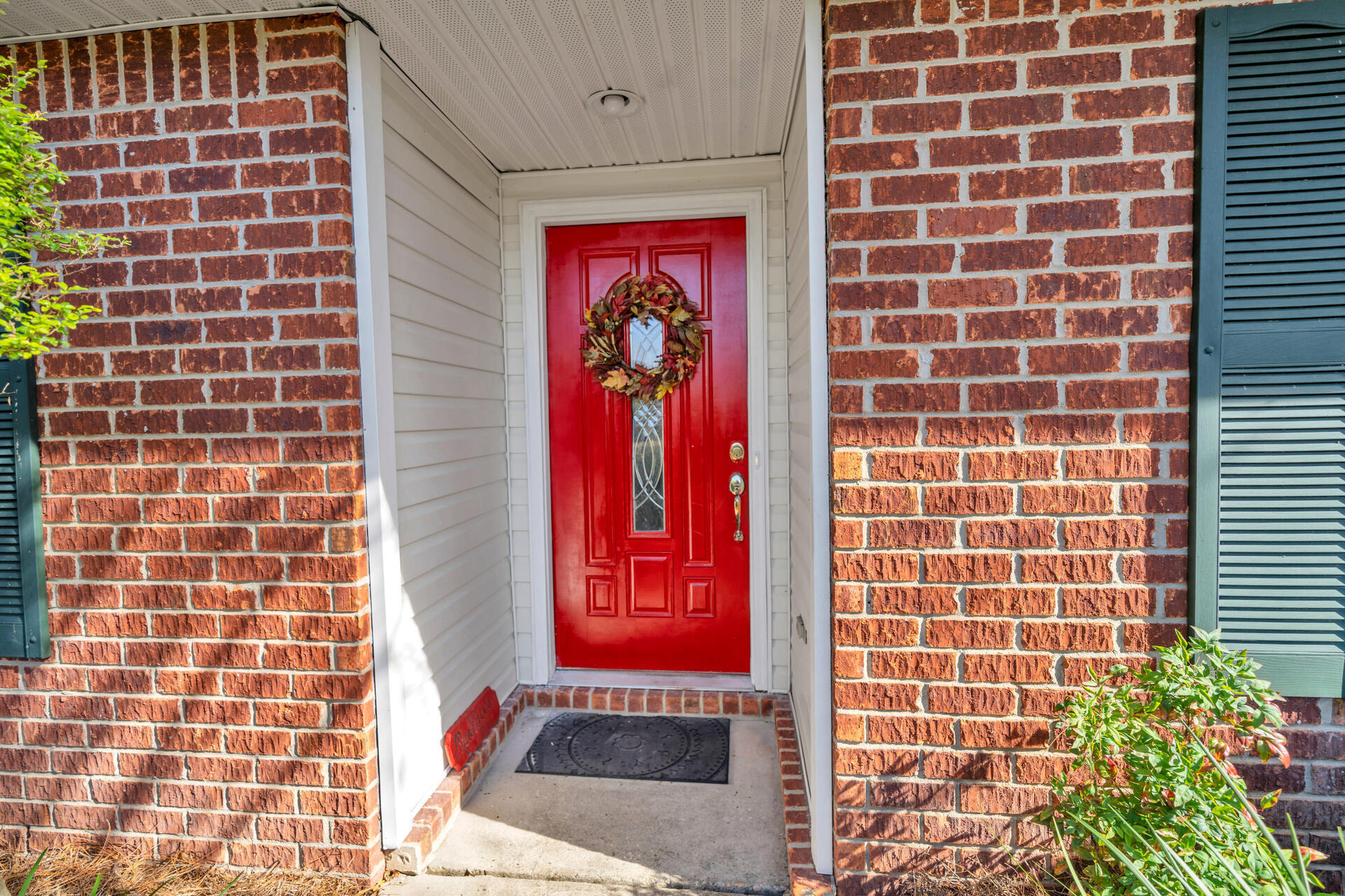 COUNTRYVIEW EST - Residential