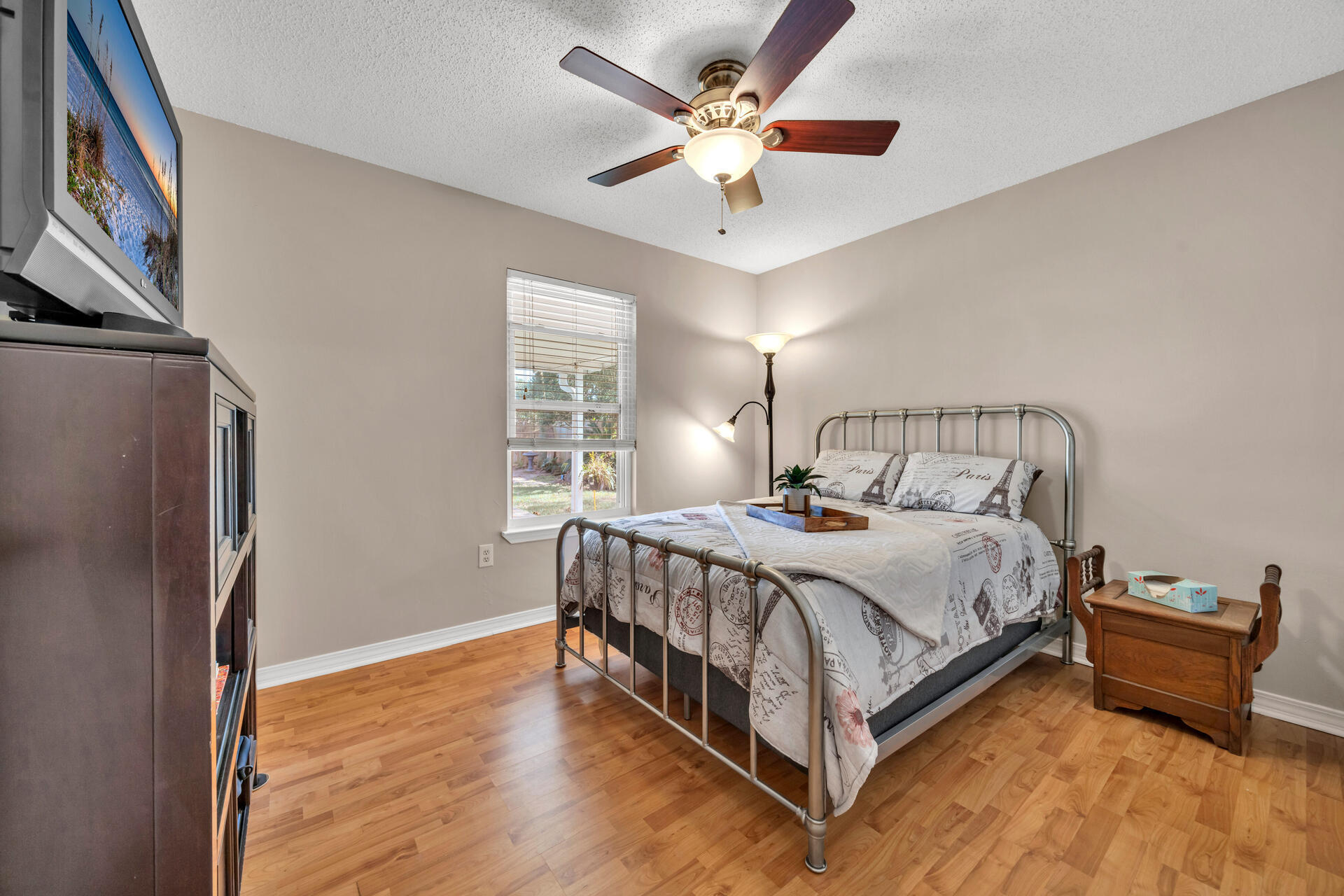 COUNTRYVIEW EST - Residential