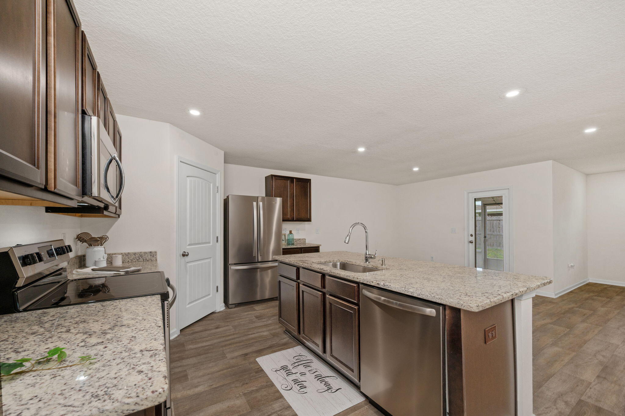 Redstone Commons - Residential
