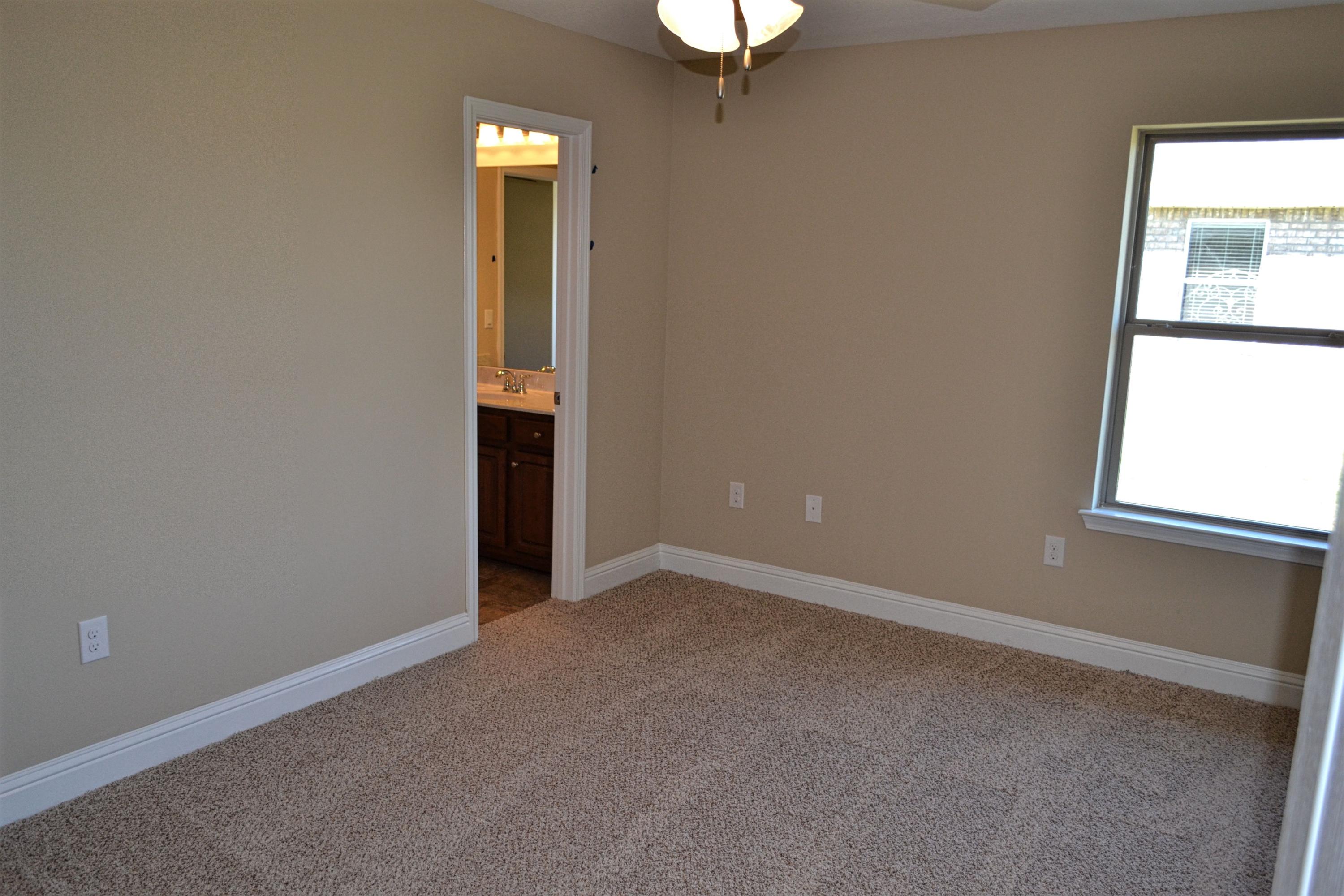 BROWNSTONE MANOR - Residential