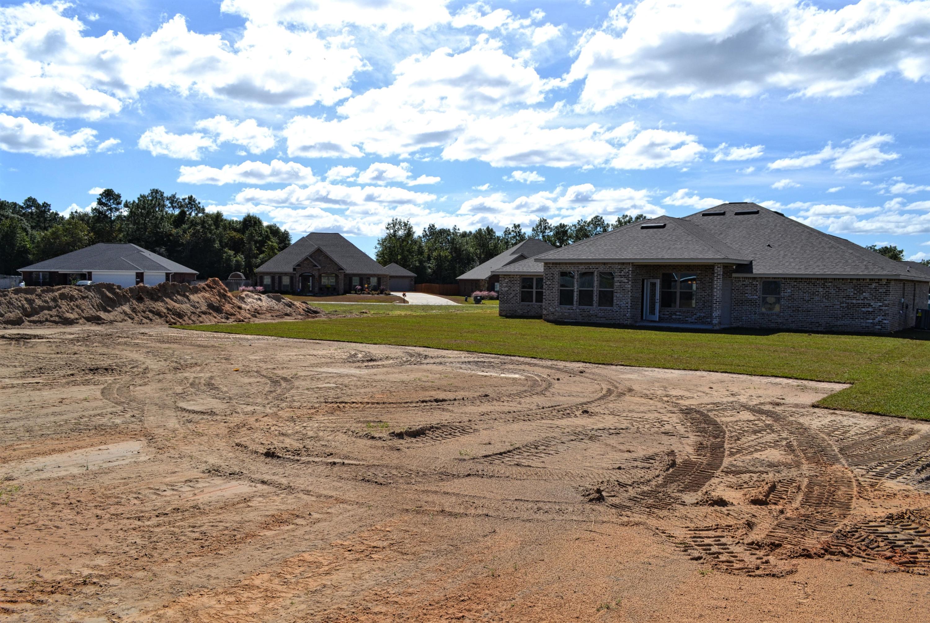 BROWNSTONE MANOR - Residential