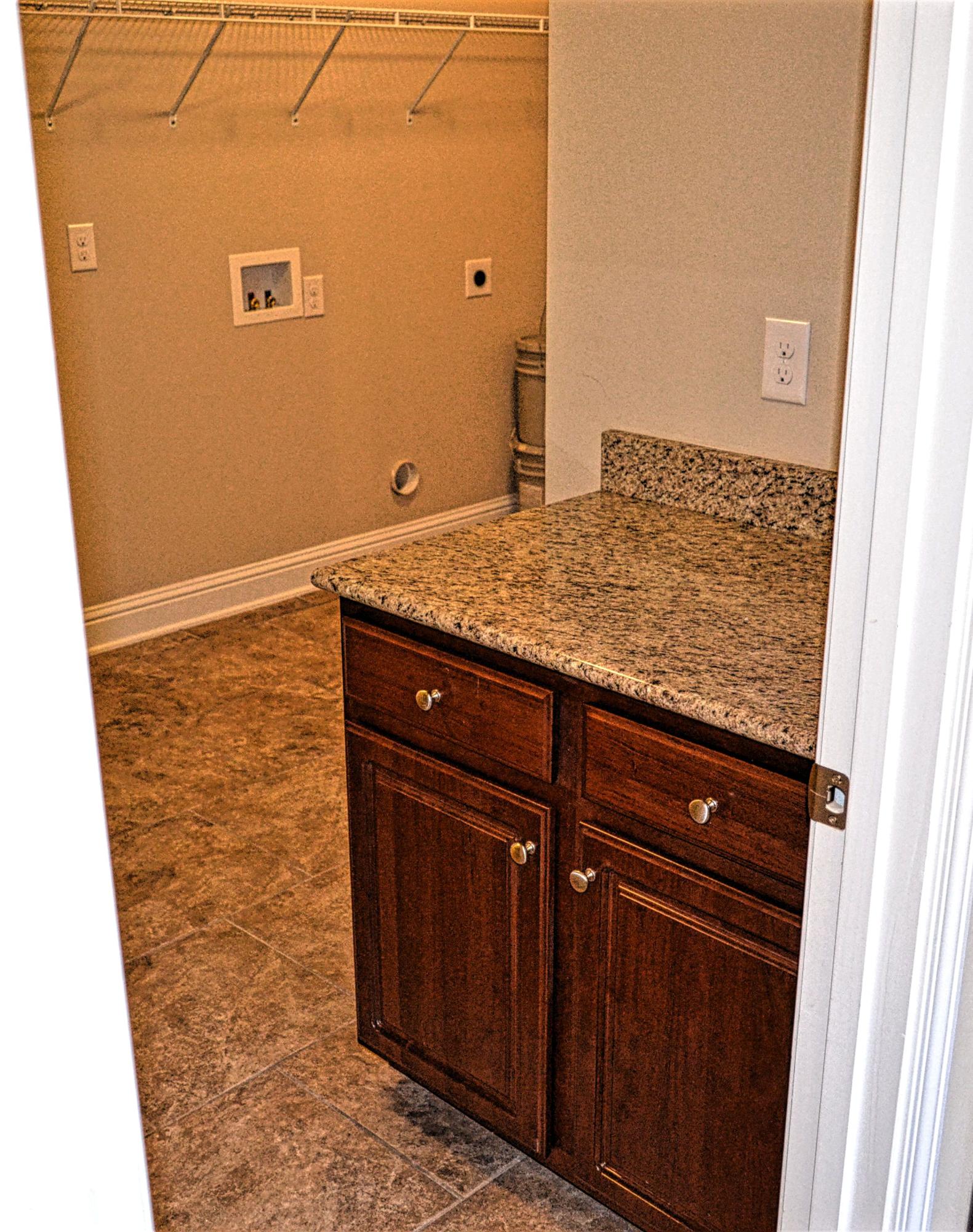 BROWNSTONE MANOR - Residential