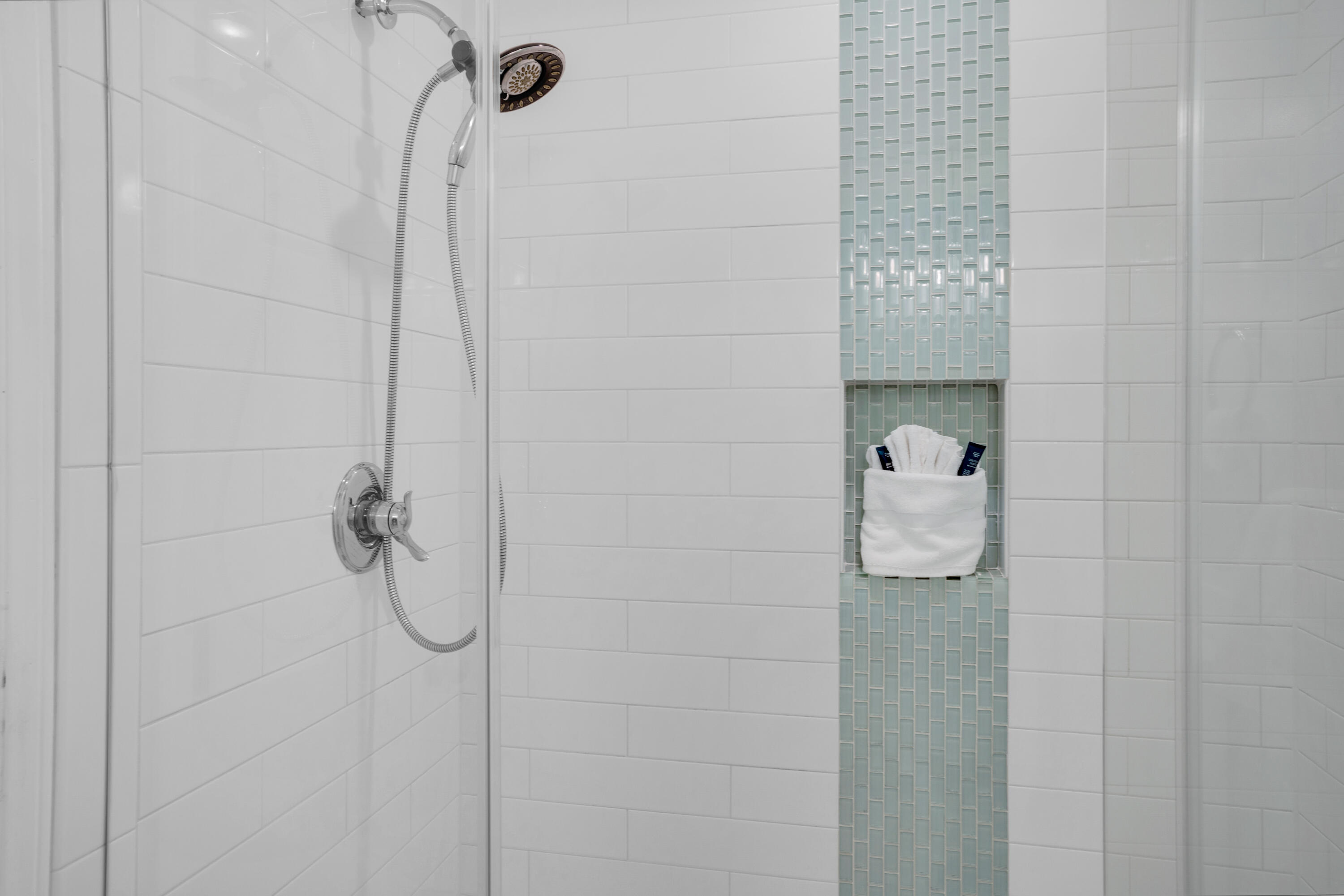 SUMMERLAKE T/H - Residential Lease