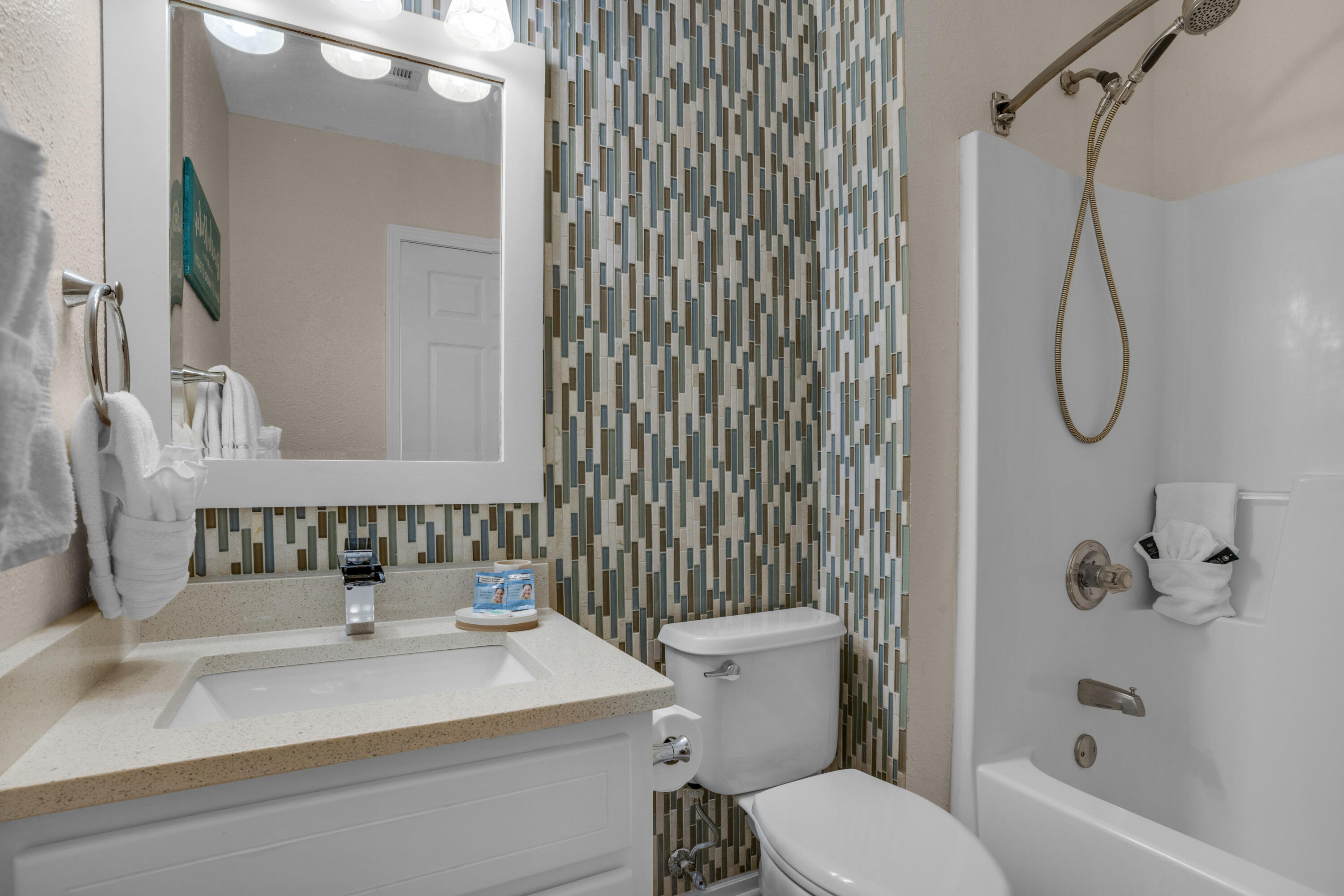 SUMMERLAKE T/H - Residential Lease