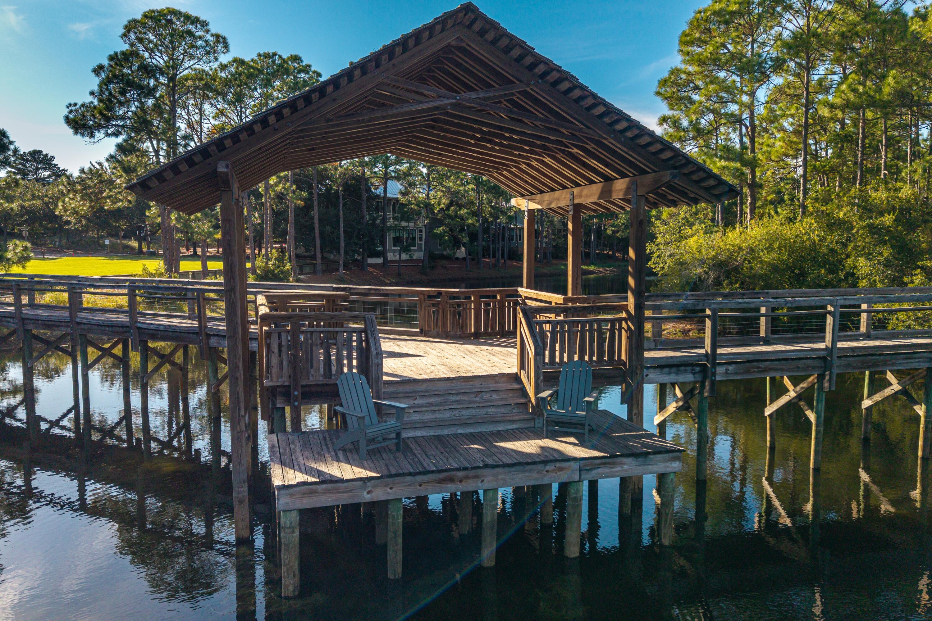 FOREST LAKES - Residential