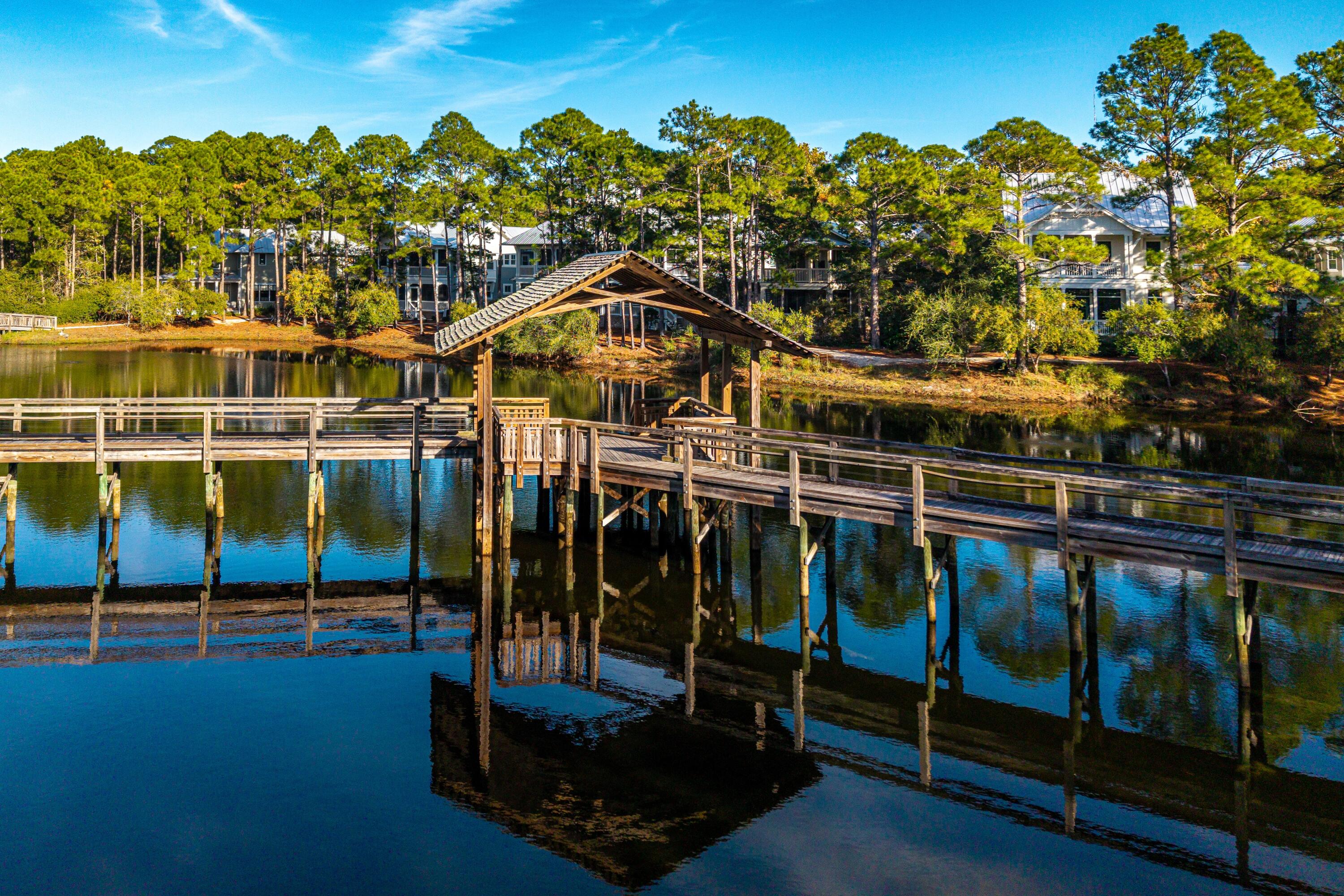 FOREST LAKES - Residential