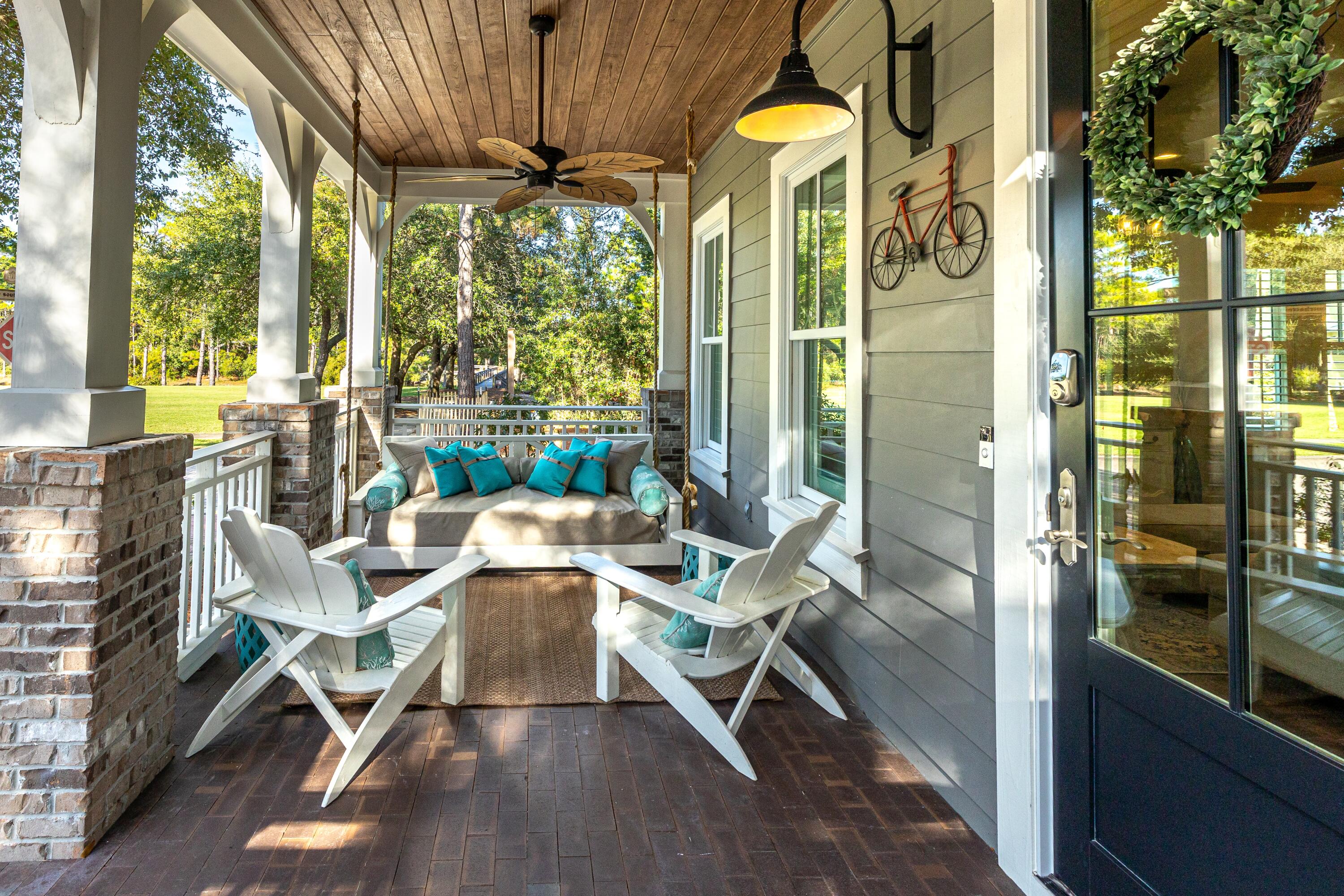 FOREST LAKES - Residential