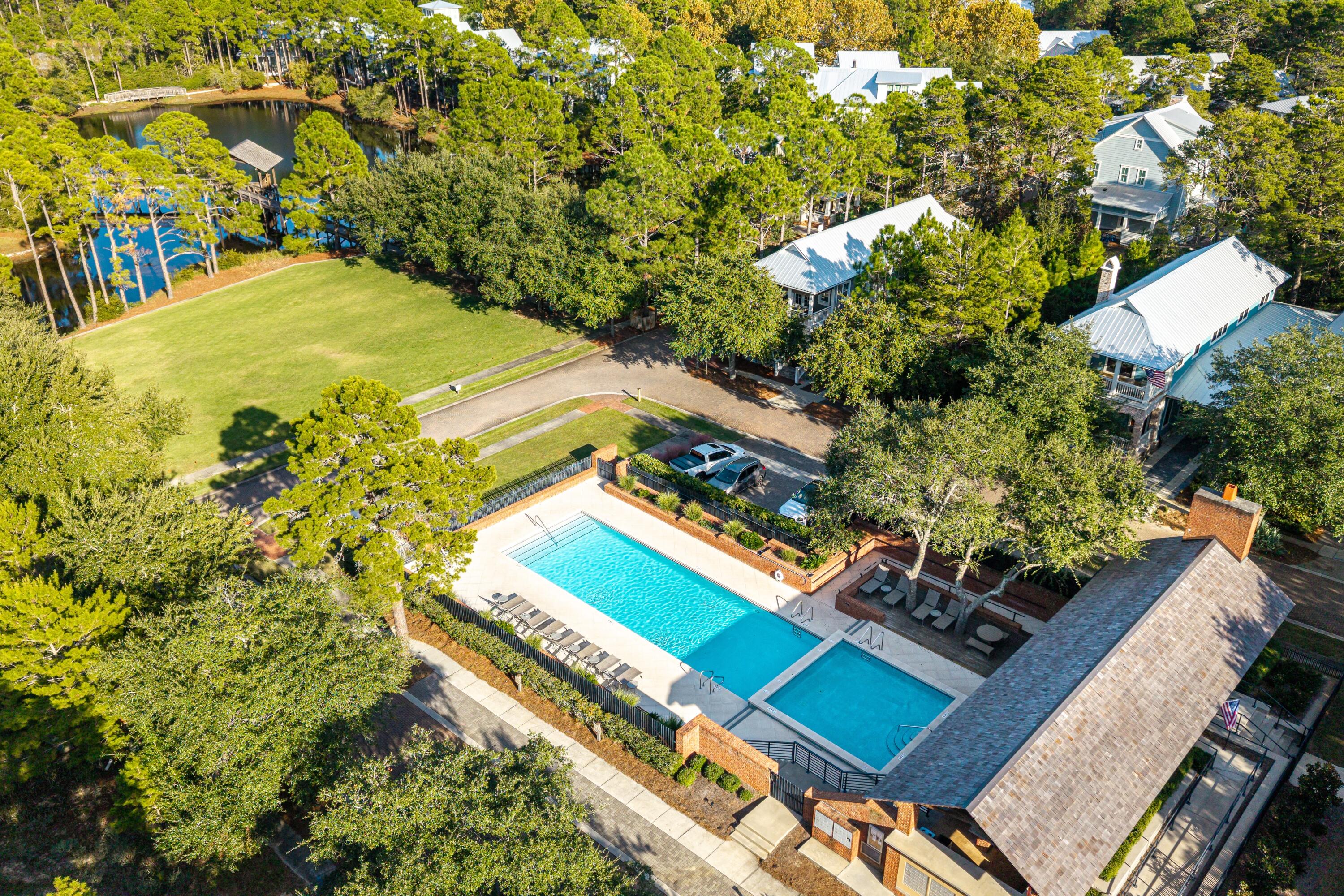 FOREST LAKES - Residential