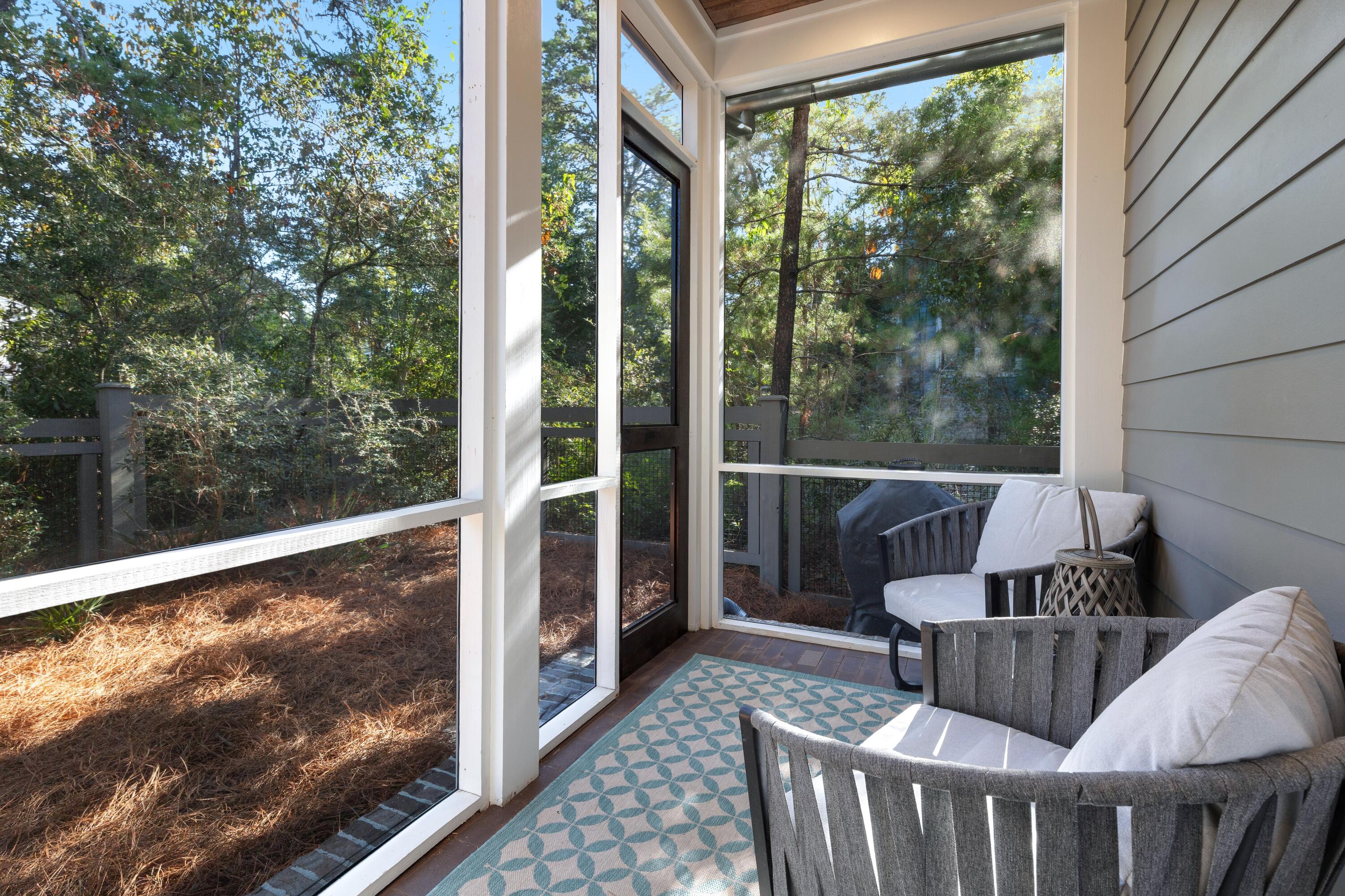 FOREST LAKES - Residential