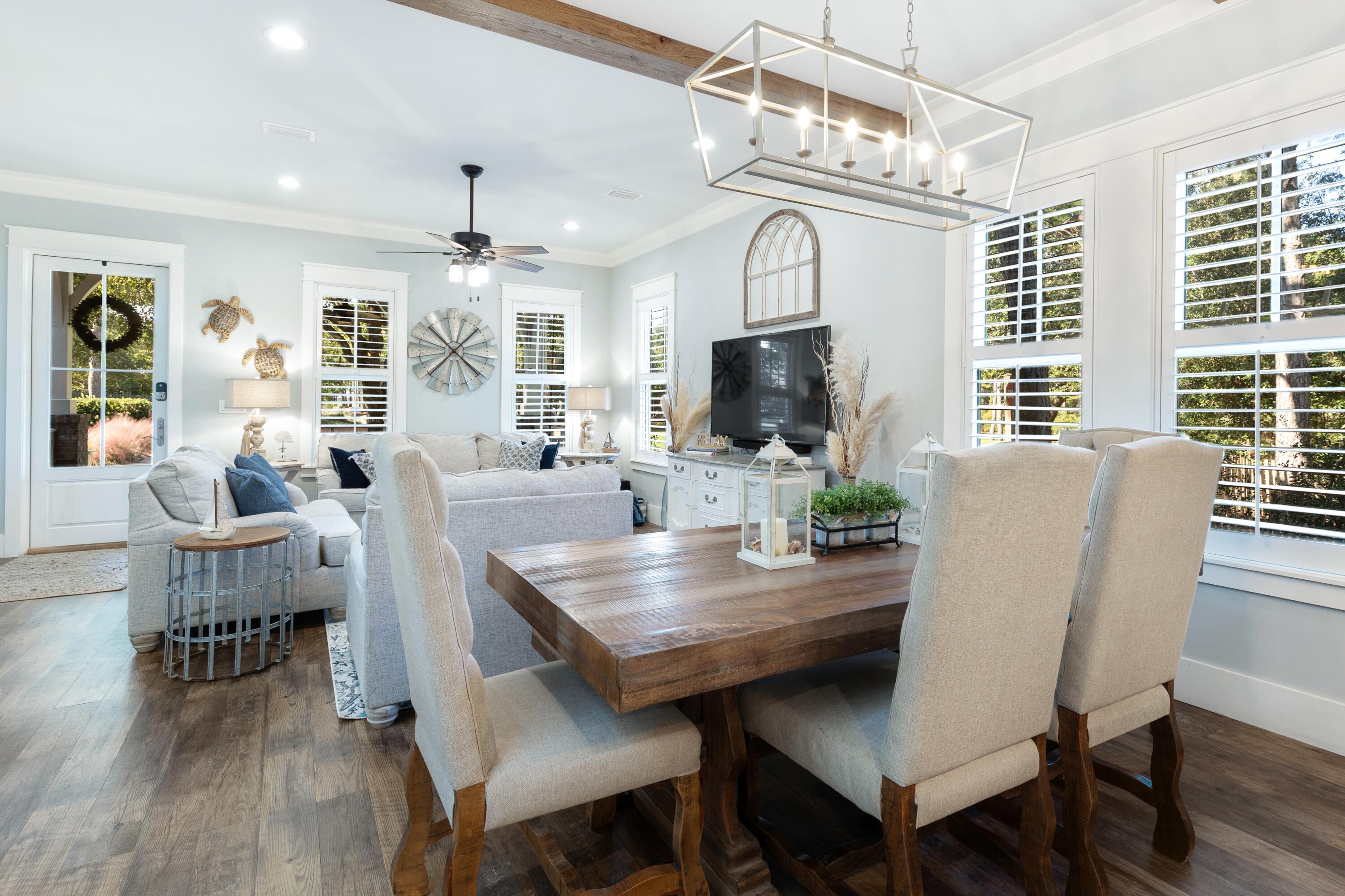 FOREST LAKES - Residential