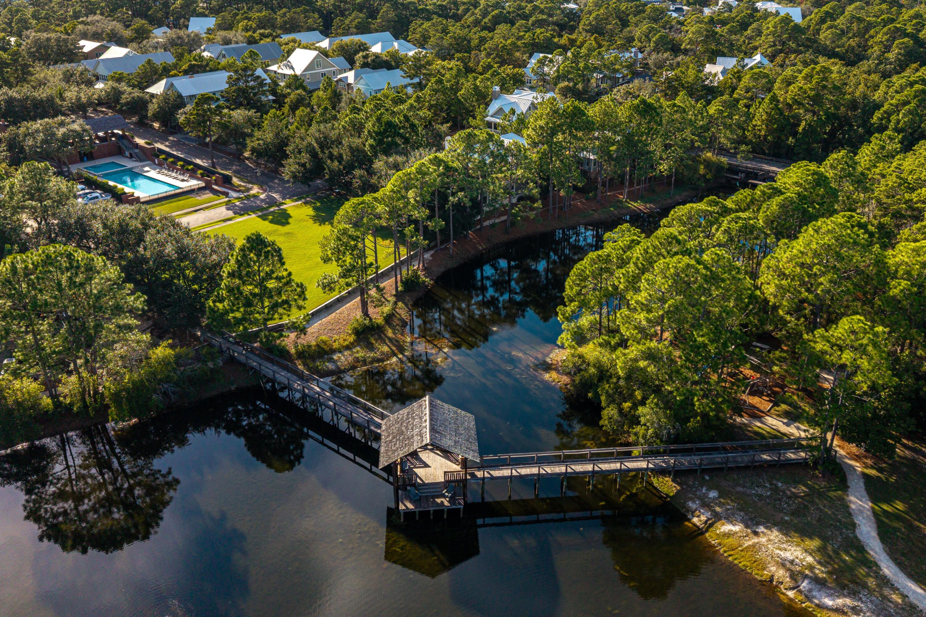 FOREST LAKES - Residential