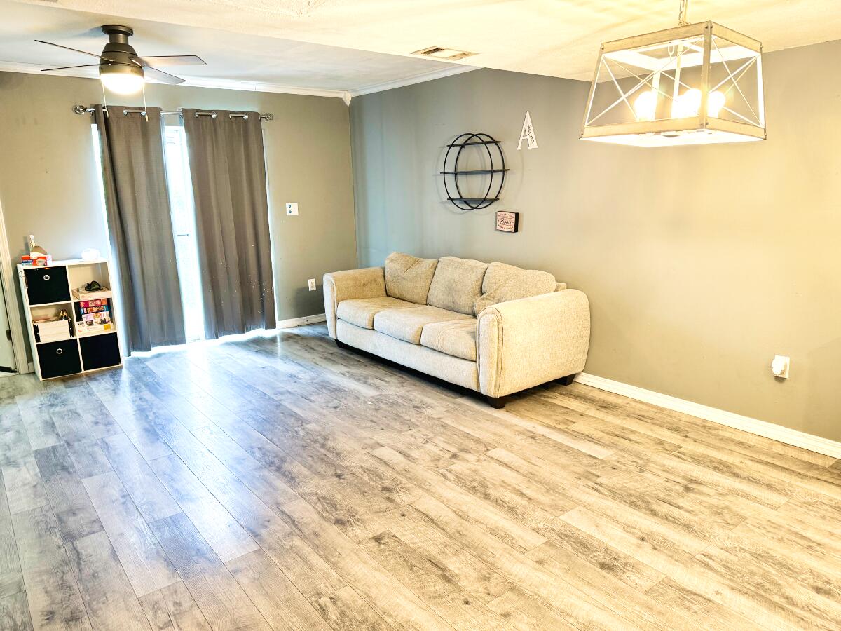 FOREST OAKS PH 1 - Residential