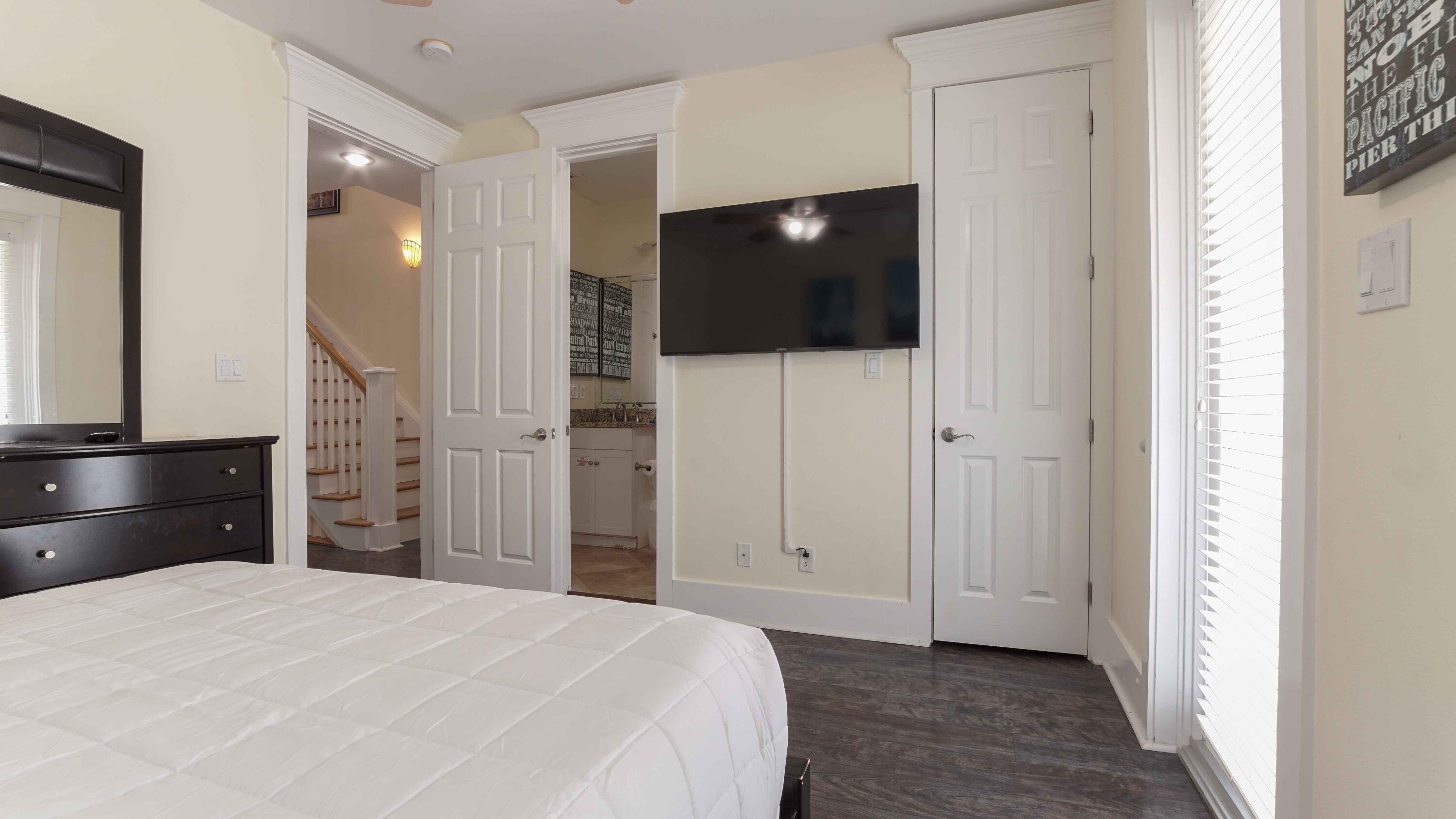 MIRAMAR BEACH VILLAS - Residential