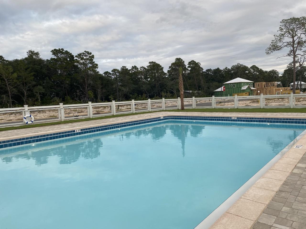 Daxton on the Bay - Residential