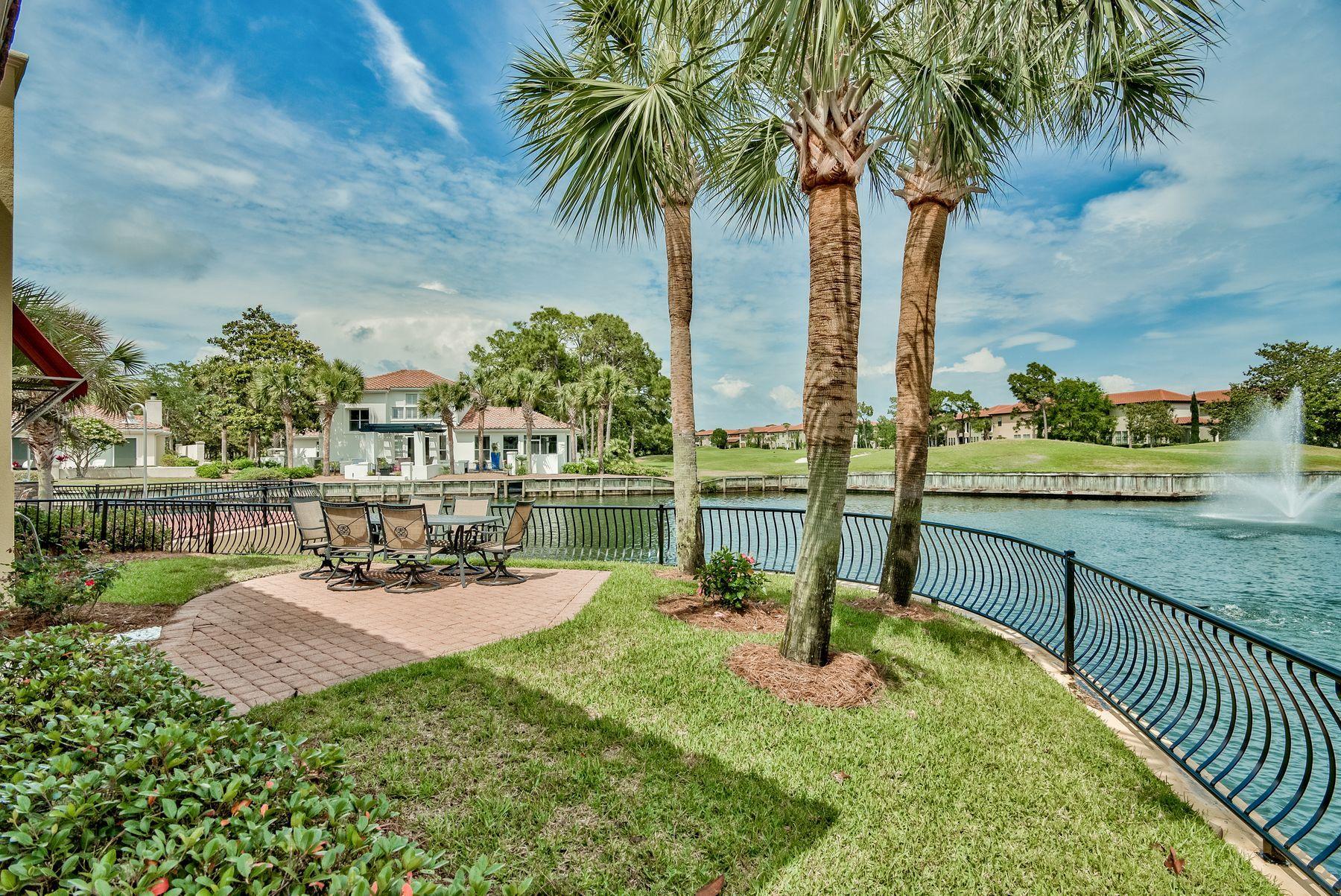 FOUNTAINS AT SANDESTIN - Residential