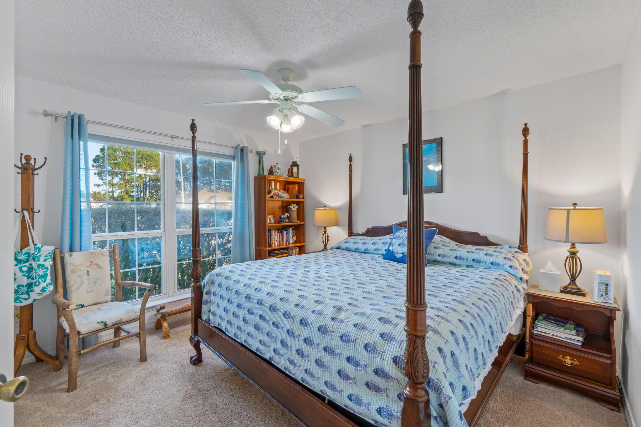 HOLLEY BY THE SEA - Residential