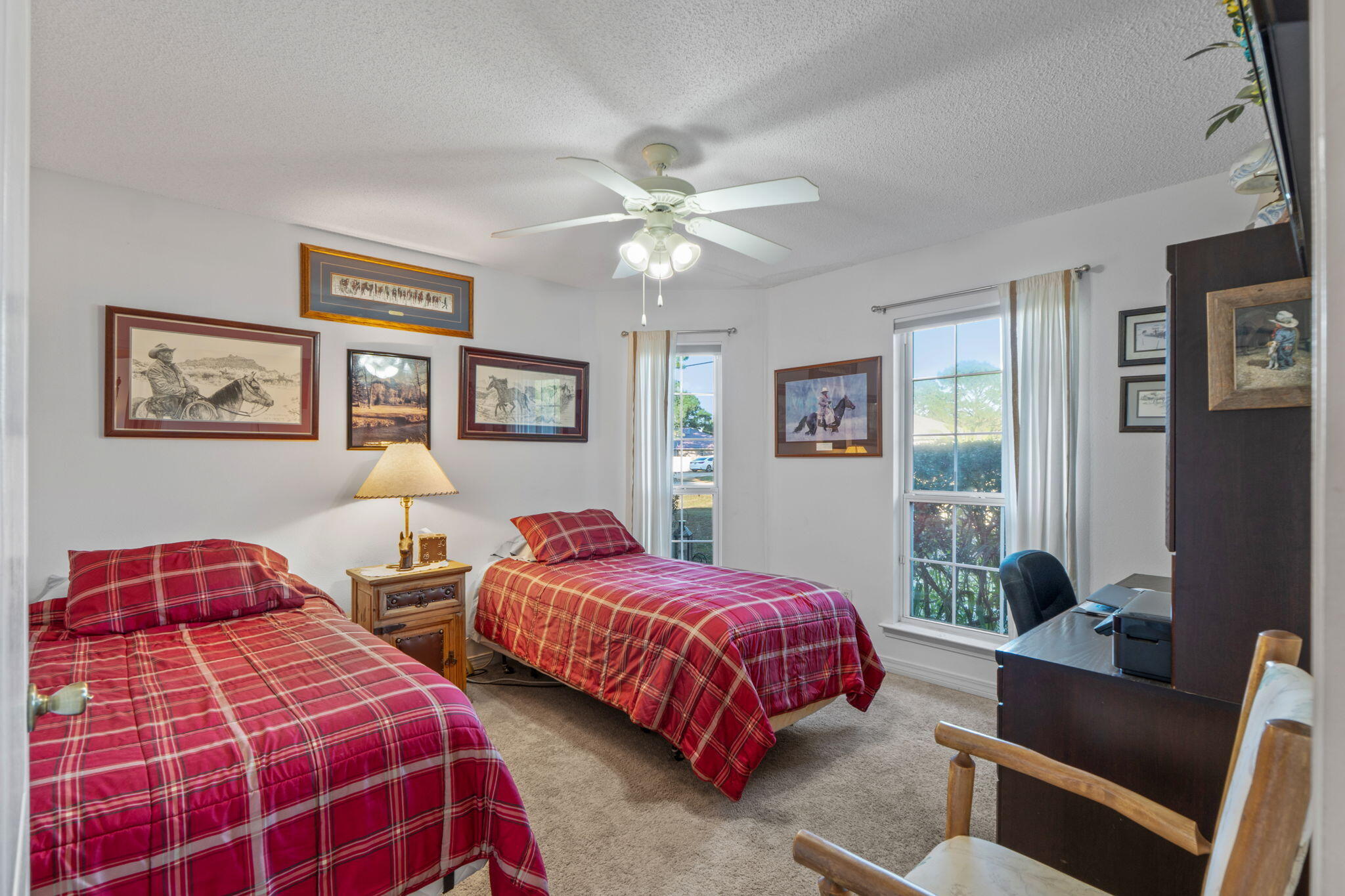 HOLLEY BY THE SEA - Residential