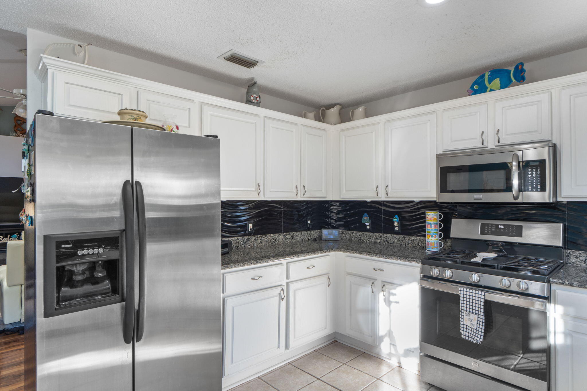 HOLLEY BY THE SEA - Residential