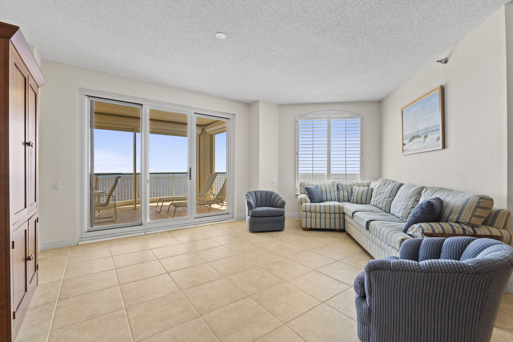 BEACH COLONY RESORT - Residential