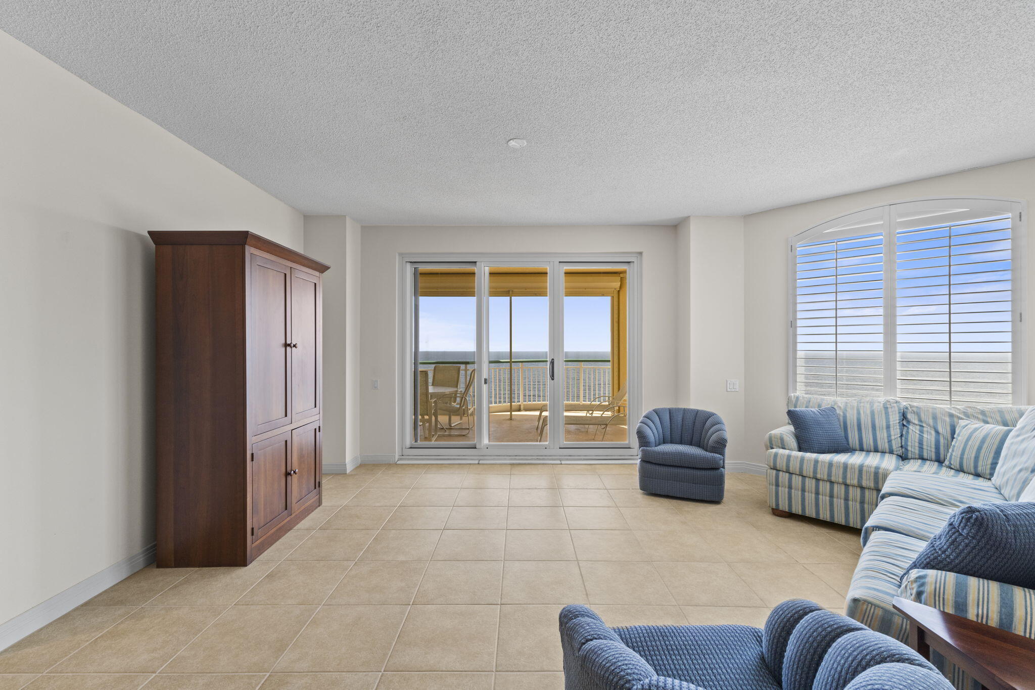 BEACH COLONY RESORT - Residential