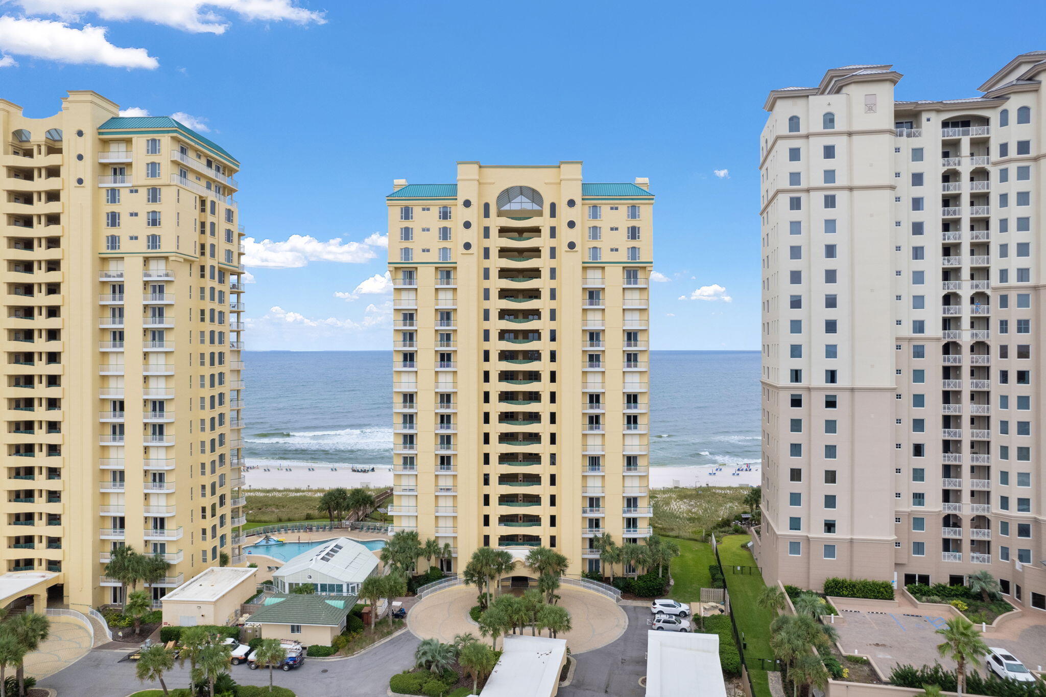 BEACH COLONY RESORT - Residential