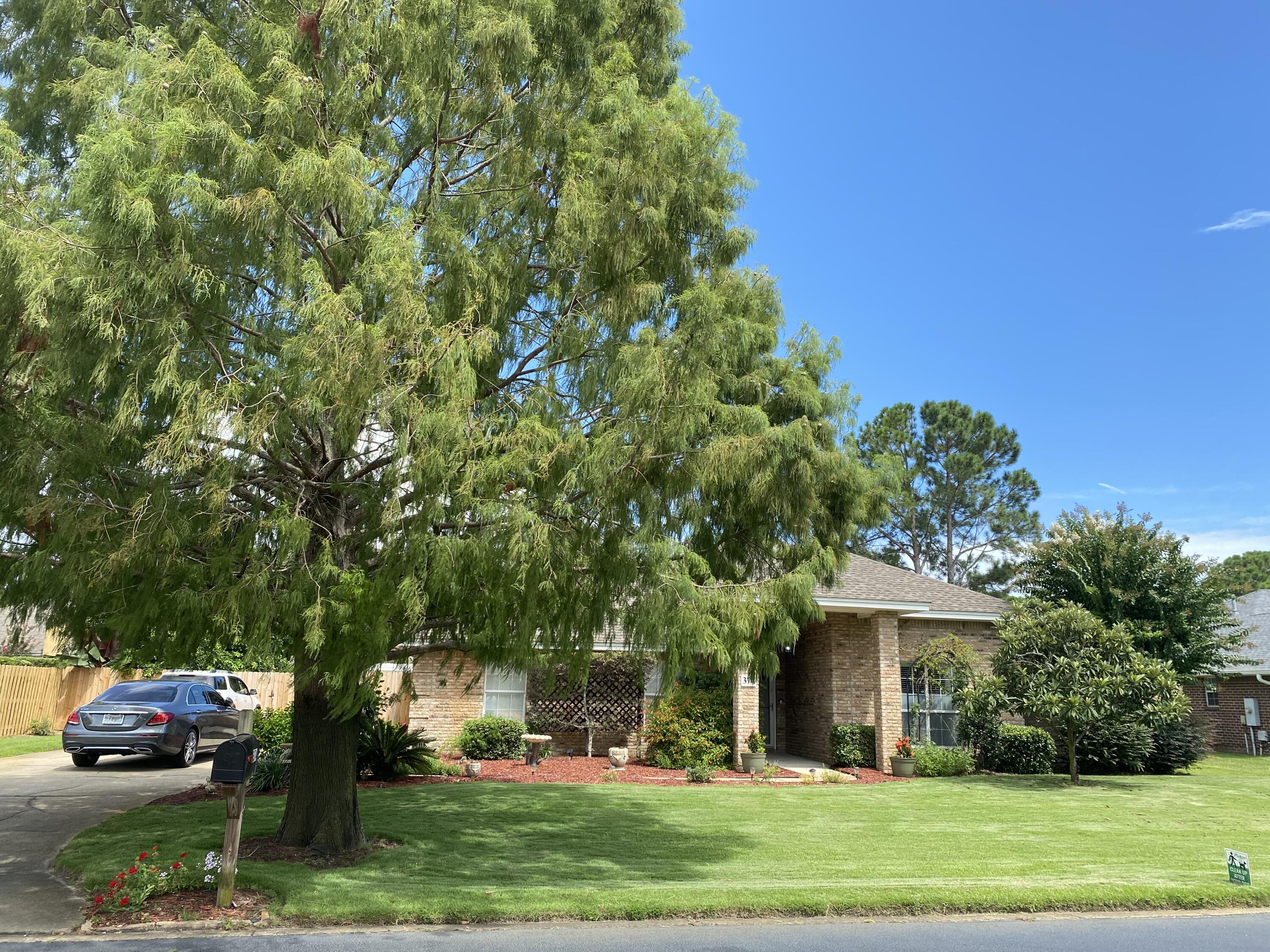 BAYSIDE - Residential