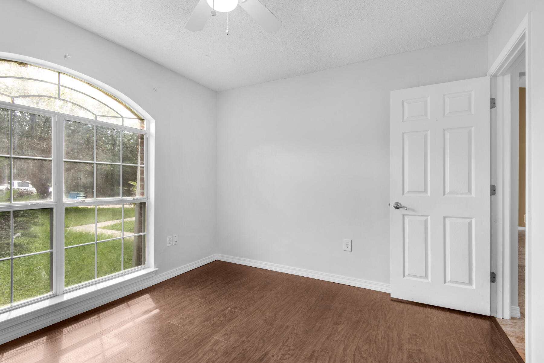 STEEPLECHASE PH 2 - Residential Lease