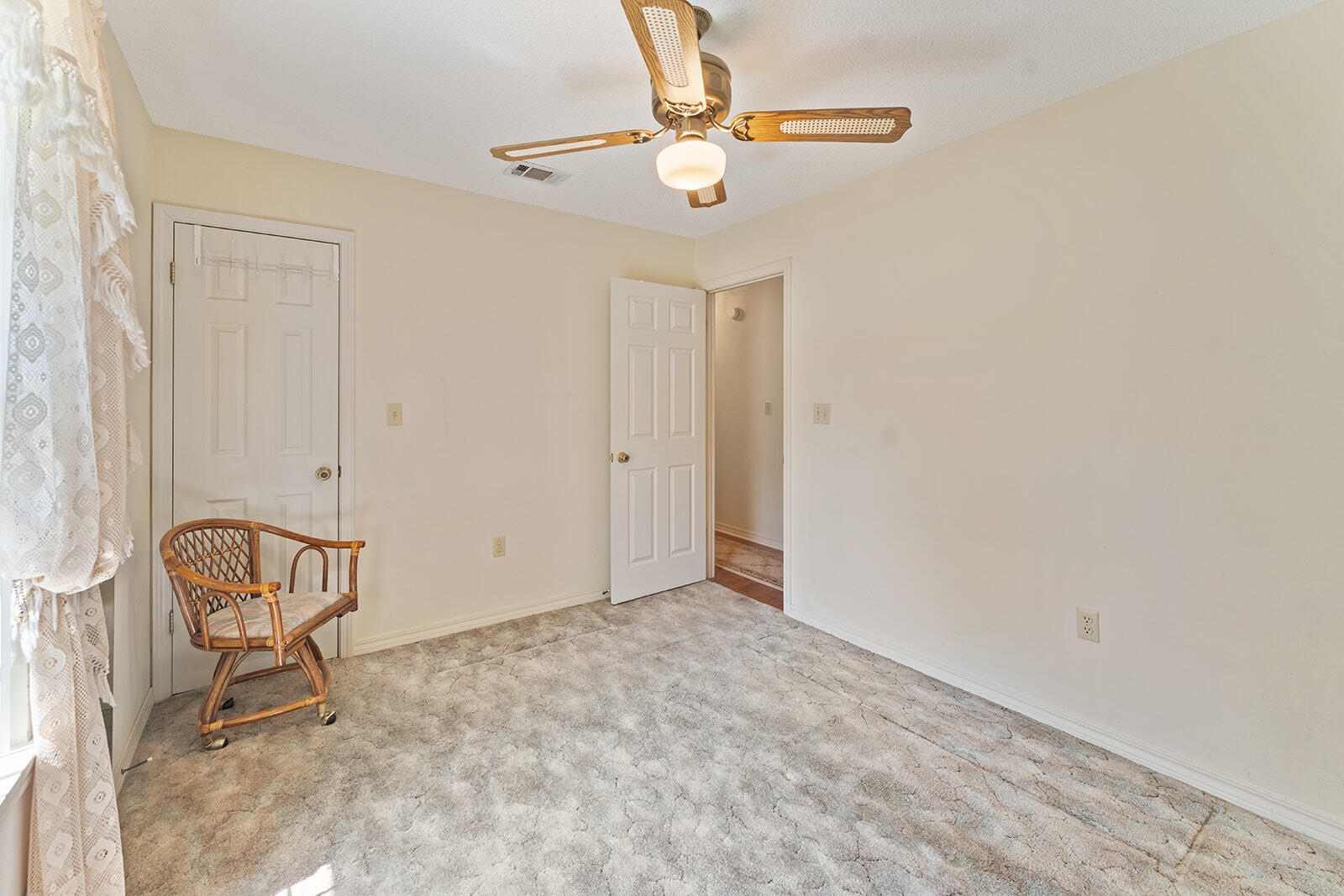 PLANTATION OAKS S/D - Residential