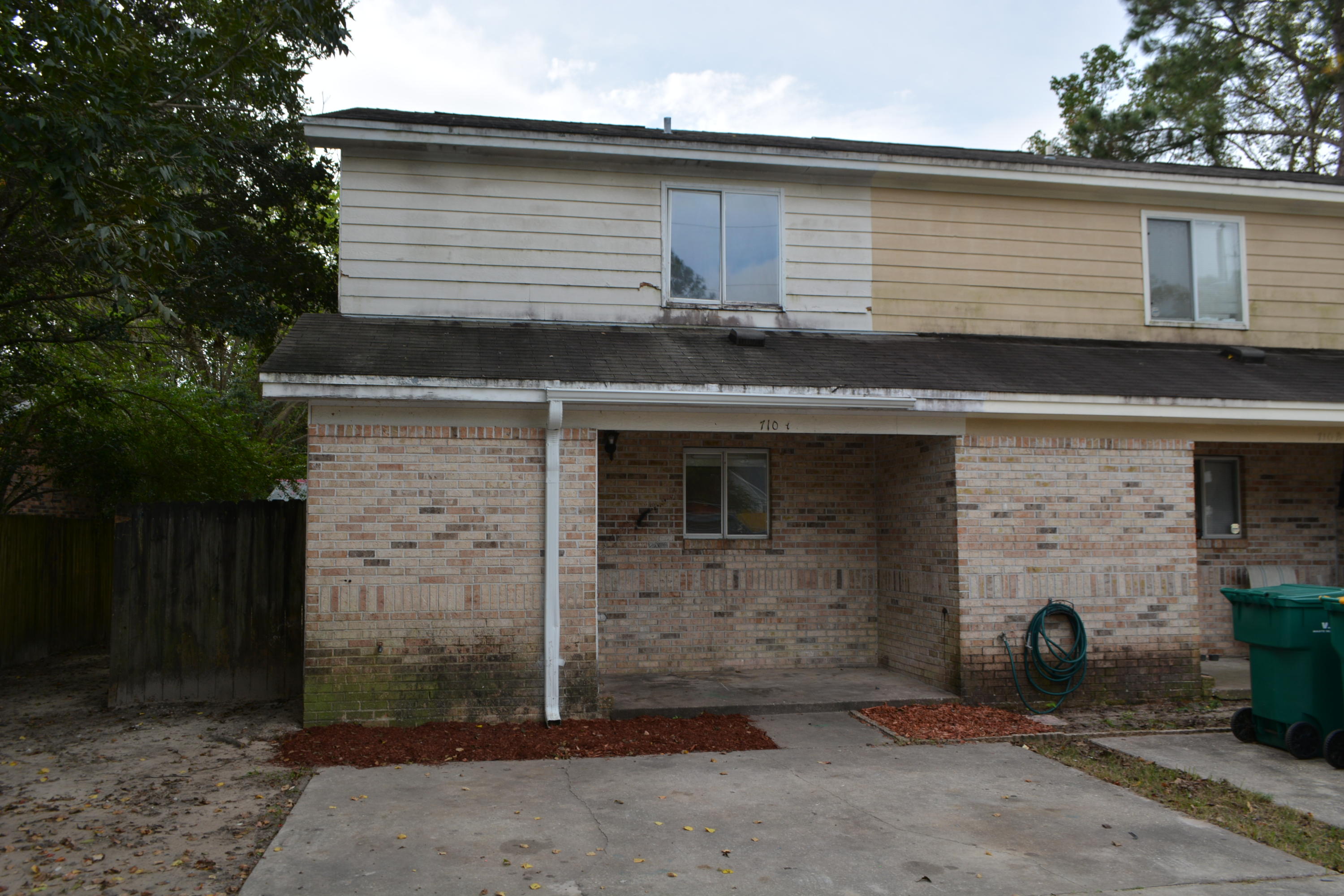 DOYCE DRIVE T/H - Residential