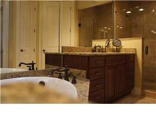 WILD HERON - CLUBSIDE II - Residential