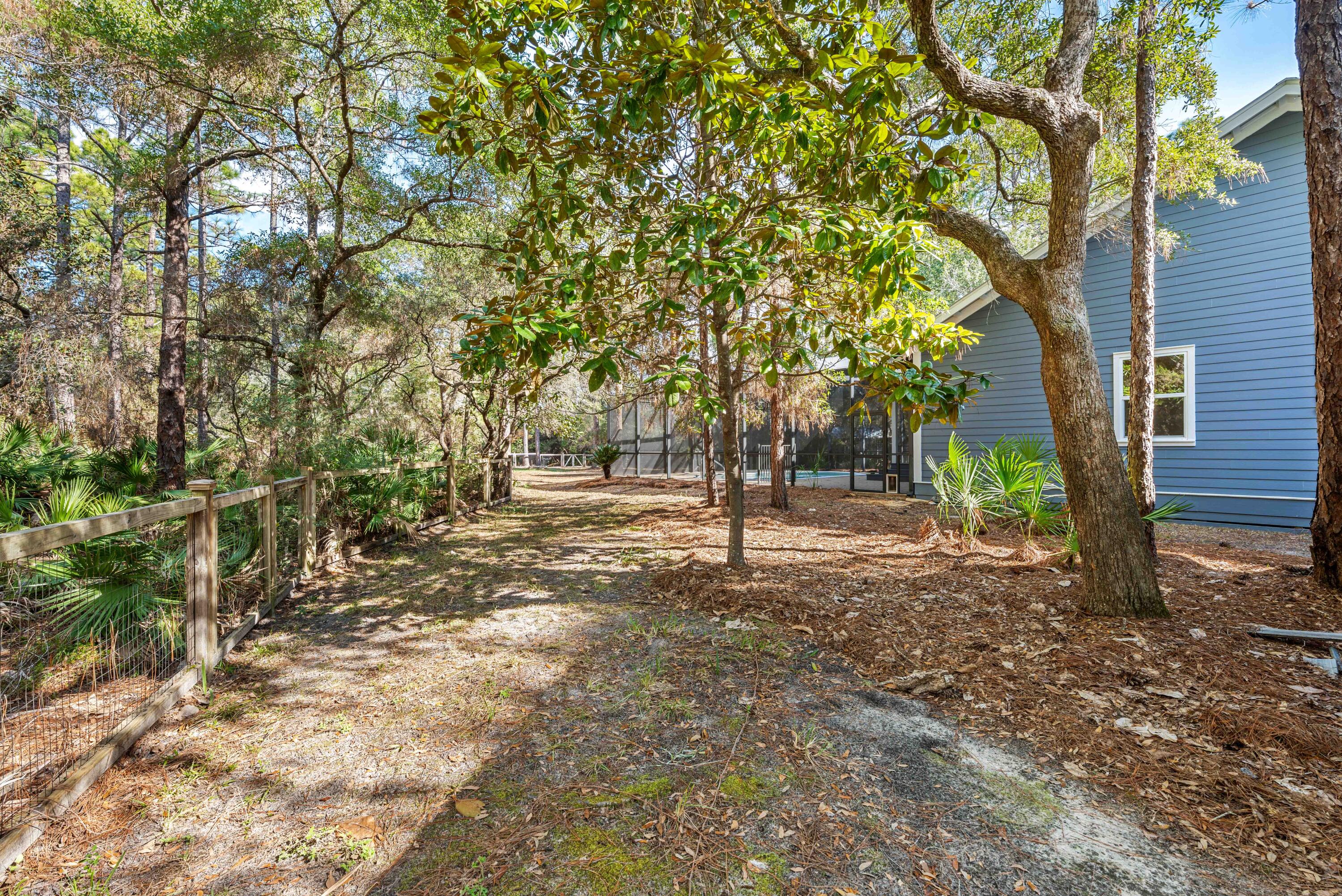 BAY MAGNOLIA - Residential