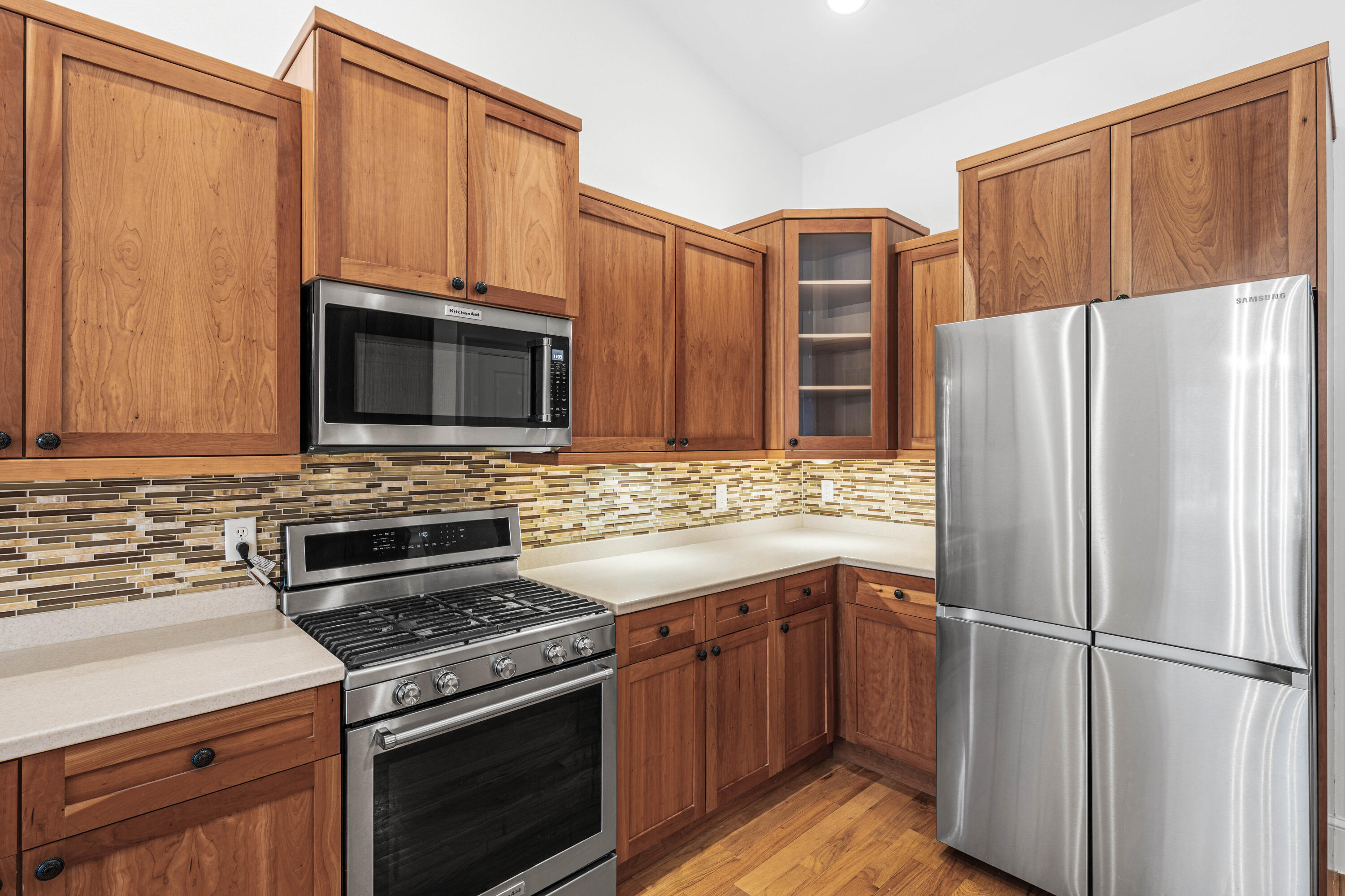 BAY MAGNOLIA - Residential