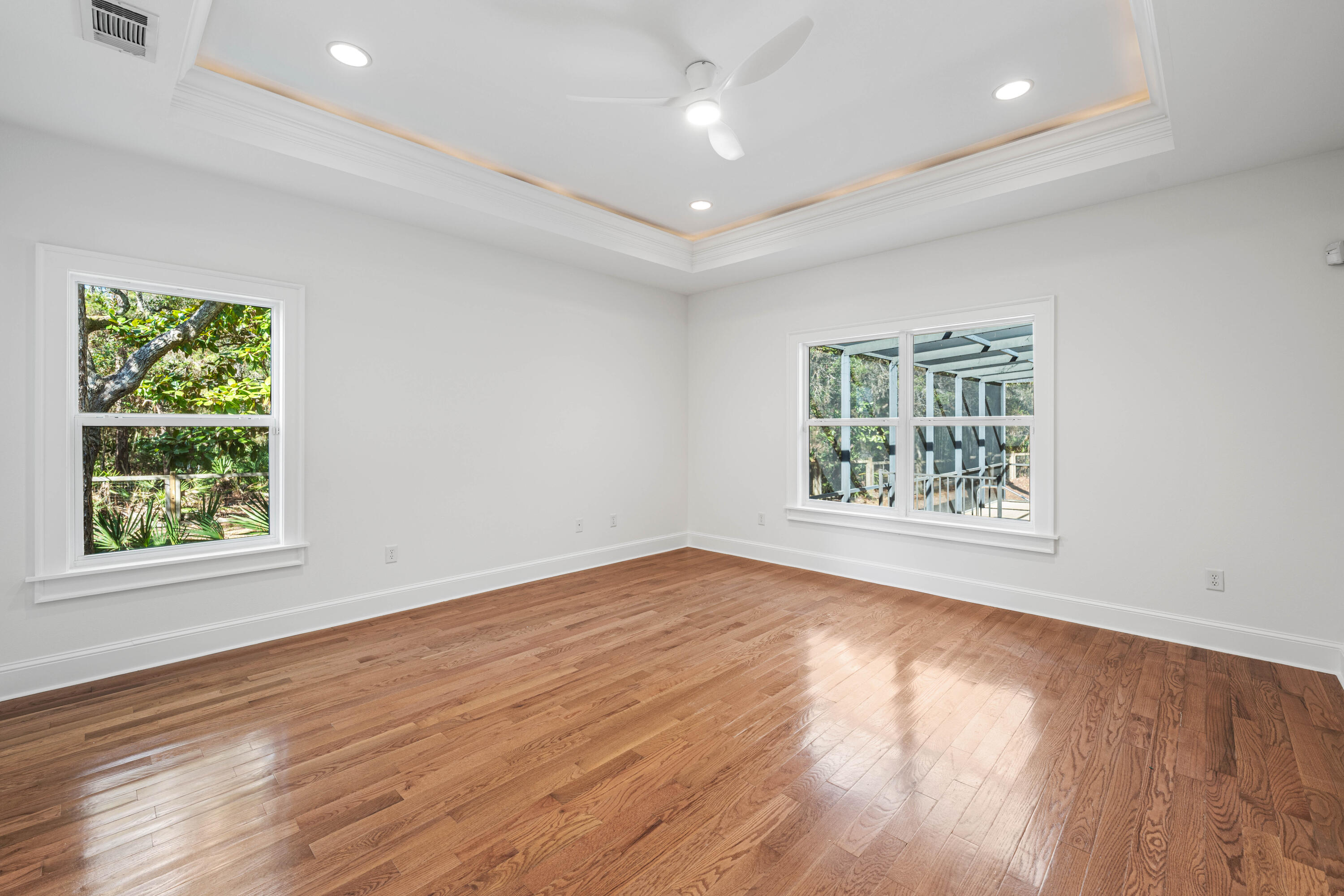 BAY MAGNOLIA - Residential