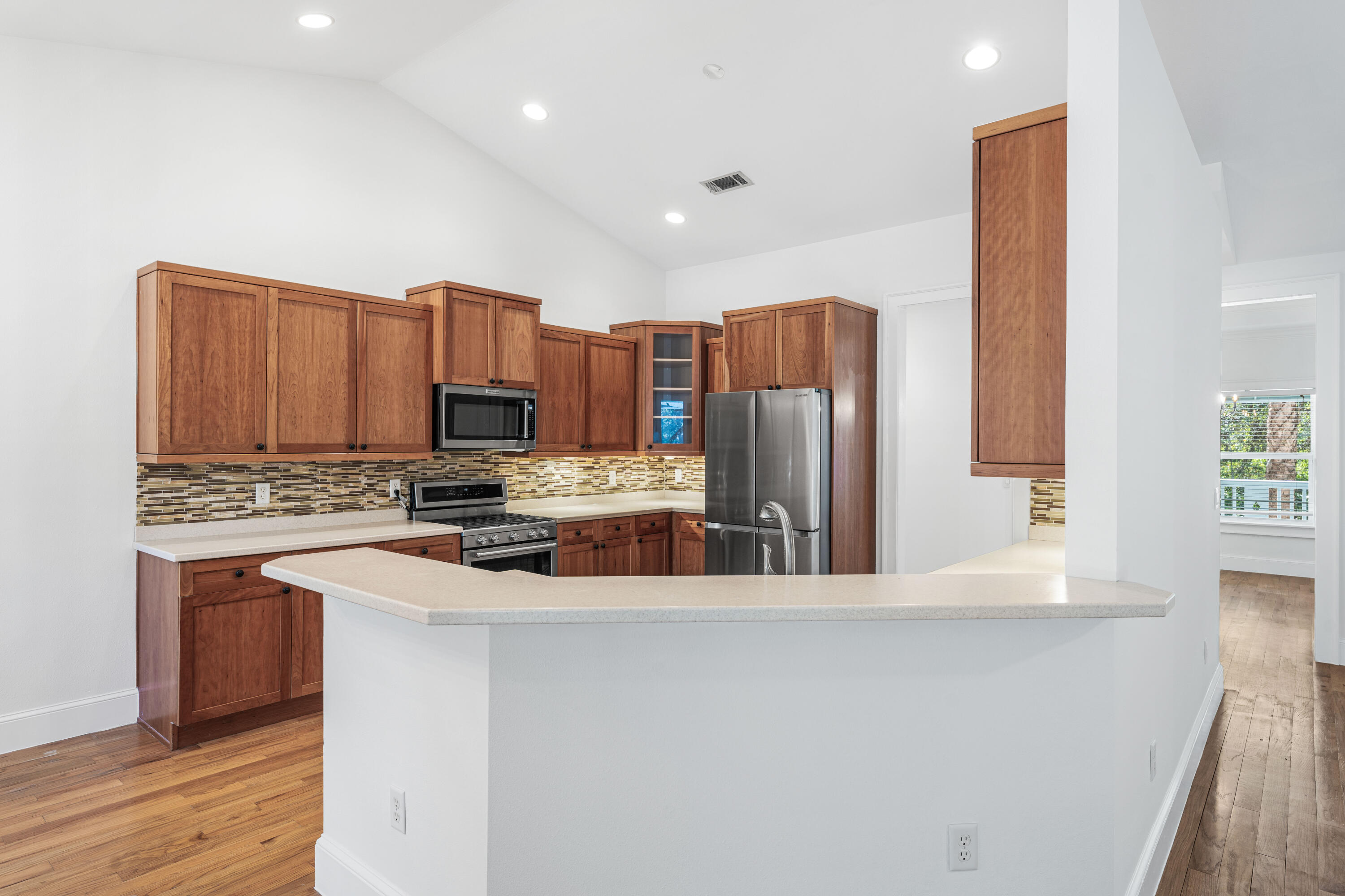 BAY MAGNOLIA - Residential