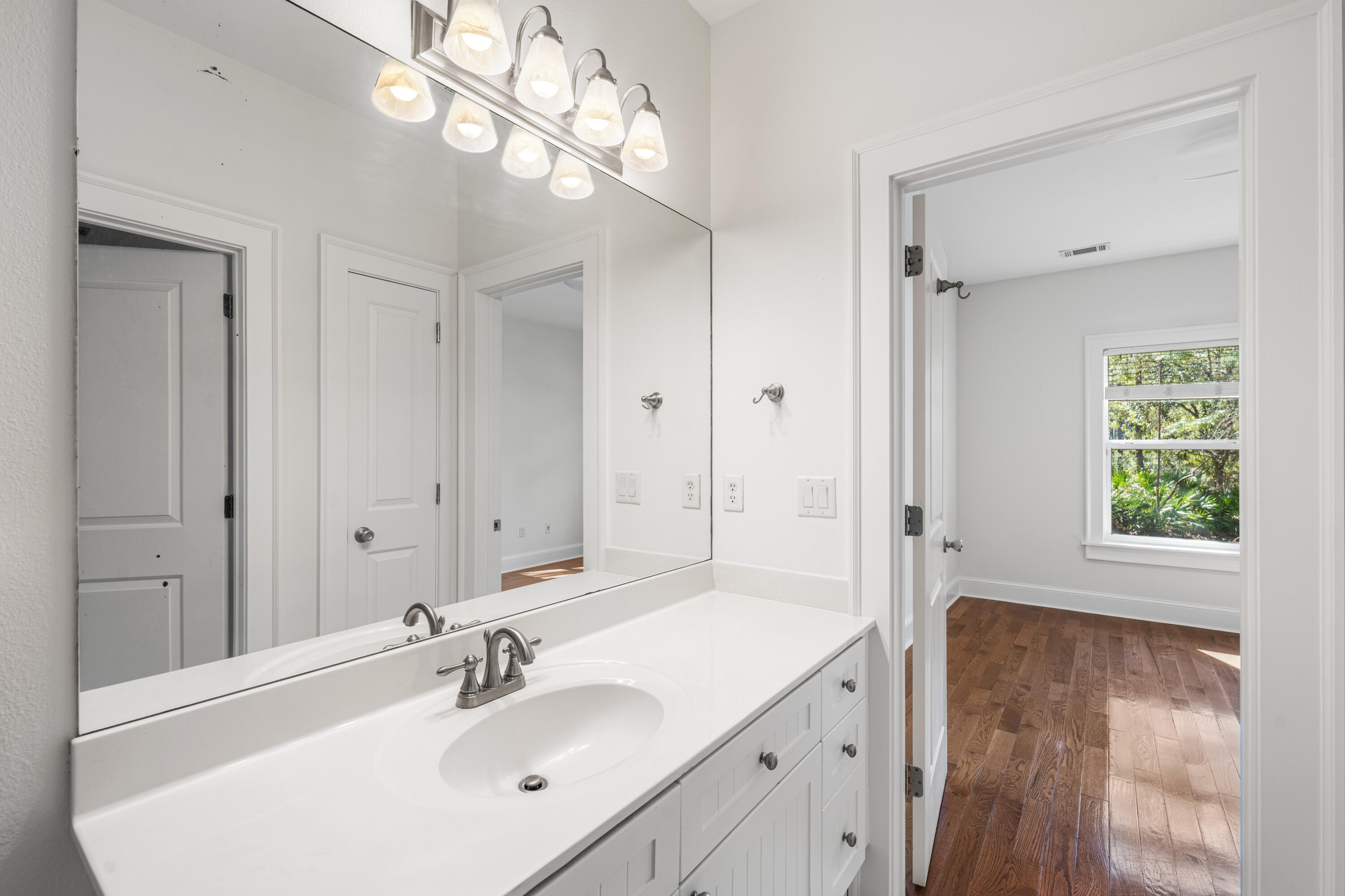 BAY MAGNOLIA - Residential