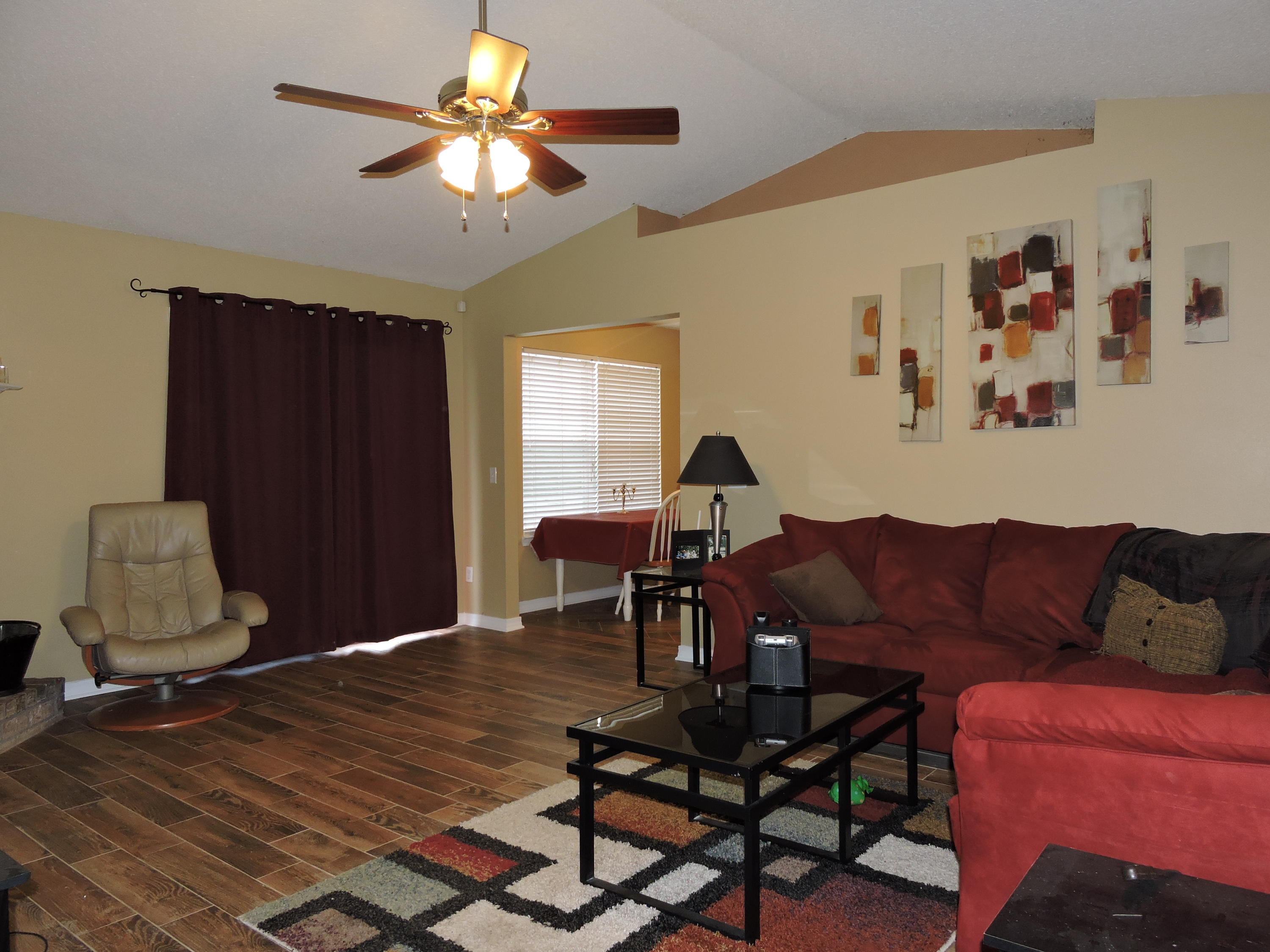 COUNTRYVIEW ESTATES 10TH ADDN - Residential