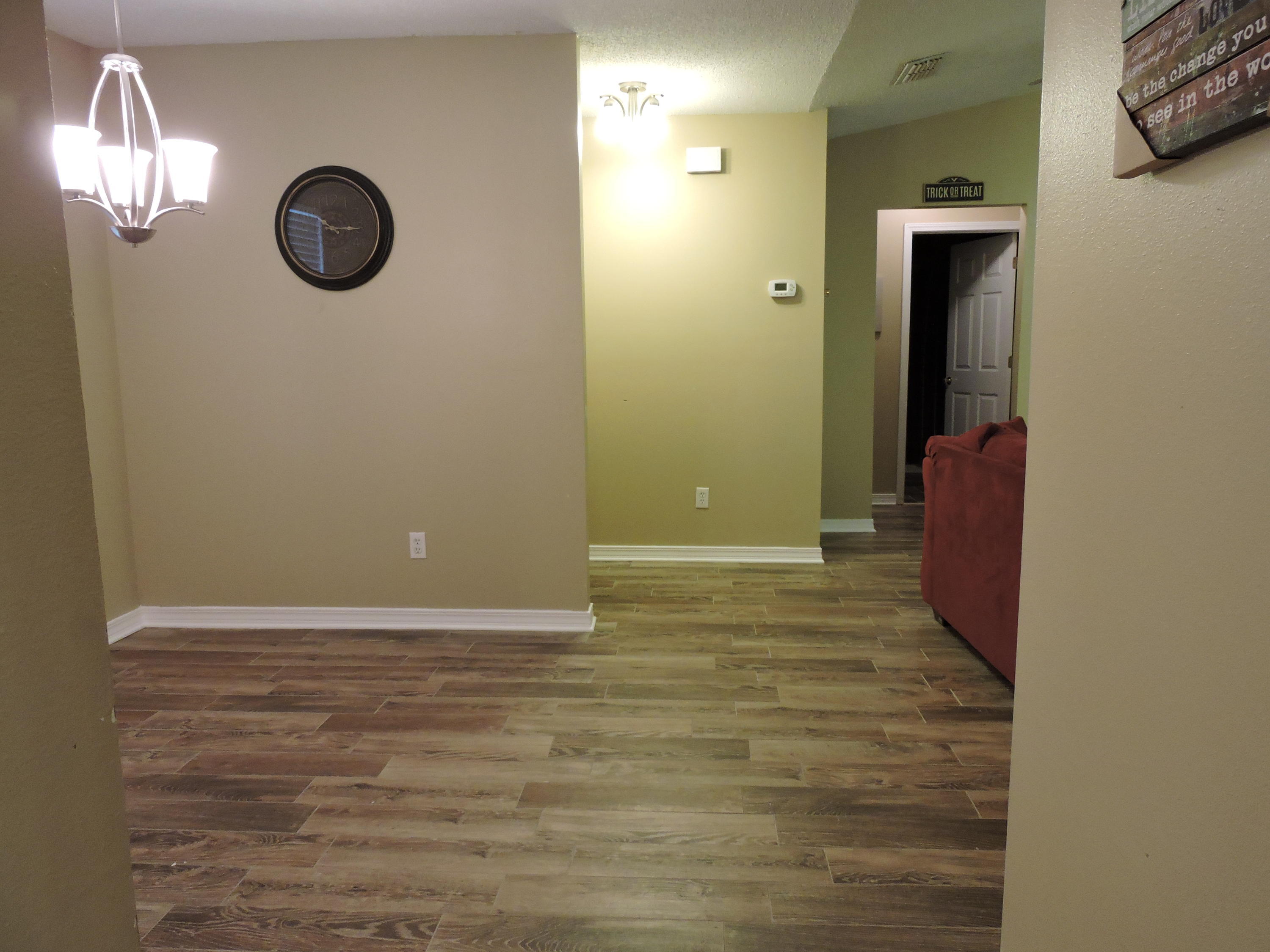 COUNTRYVIEW ESTATES 10TH ADDN - Residential