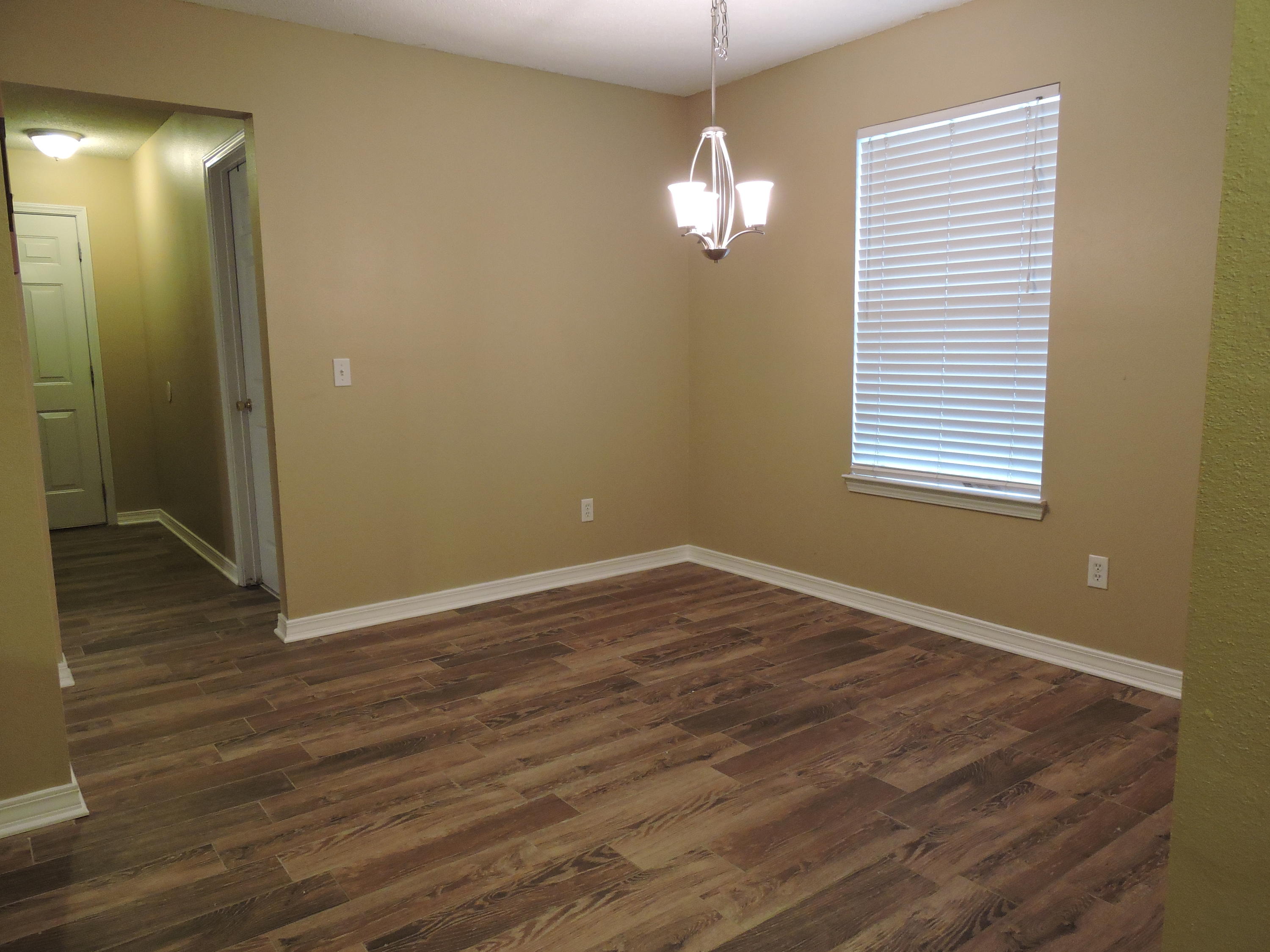 COUNTRYVIEW ESTATES 10TH ADDN - Residential