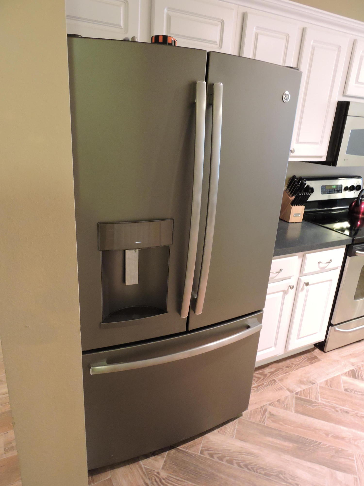 COUNTRYVIEW ESTATES 10TH ADDN - Residential