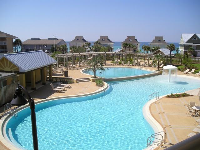 BEACH RESORT - Residential