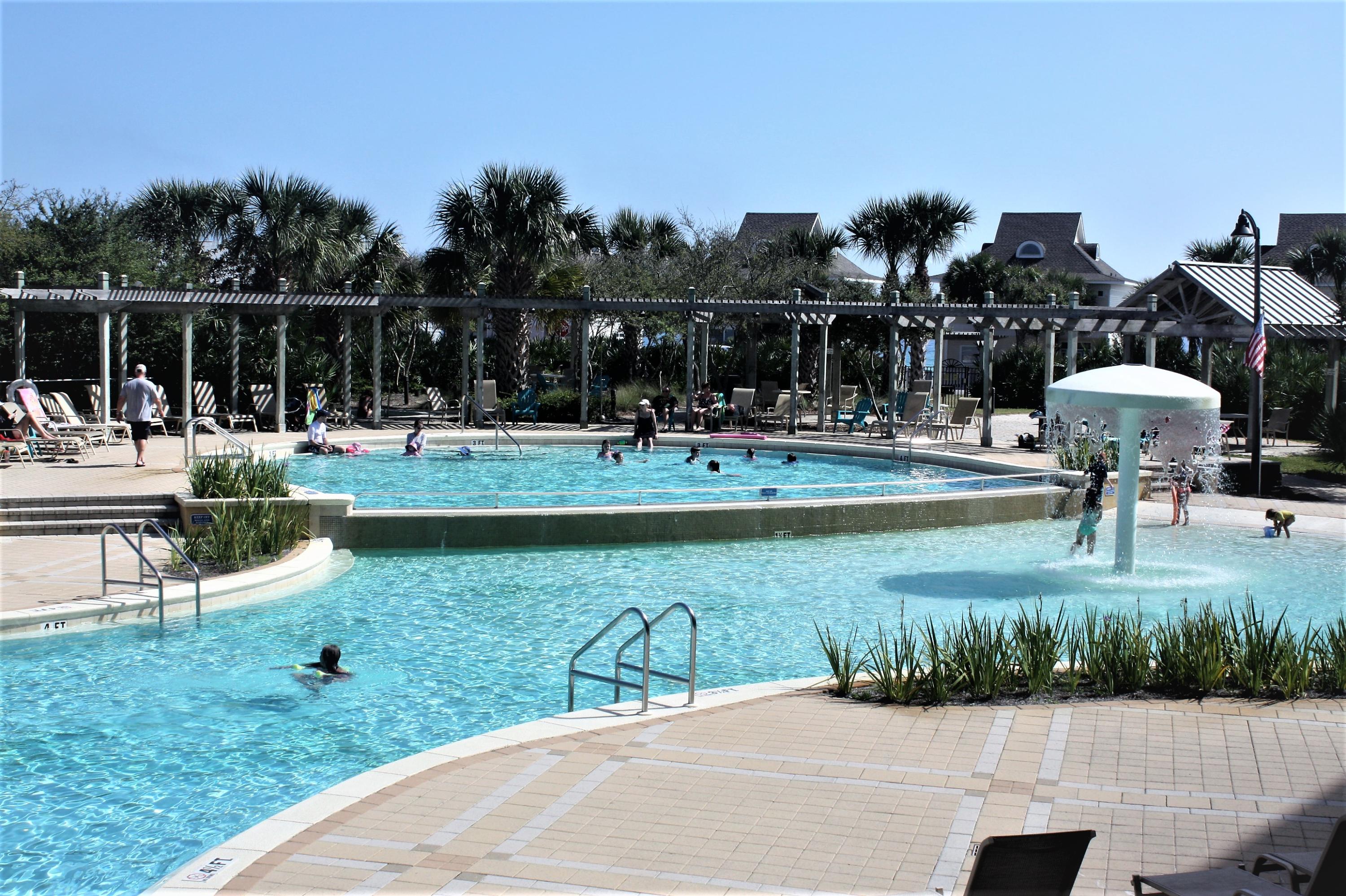 BEACH RESORT - Residential