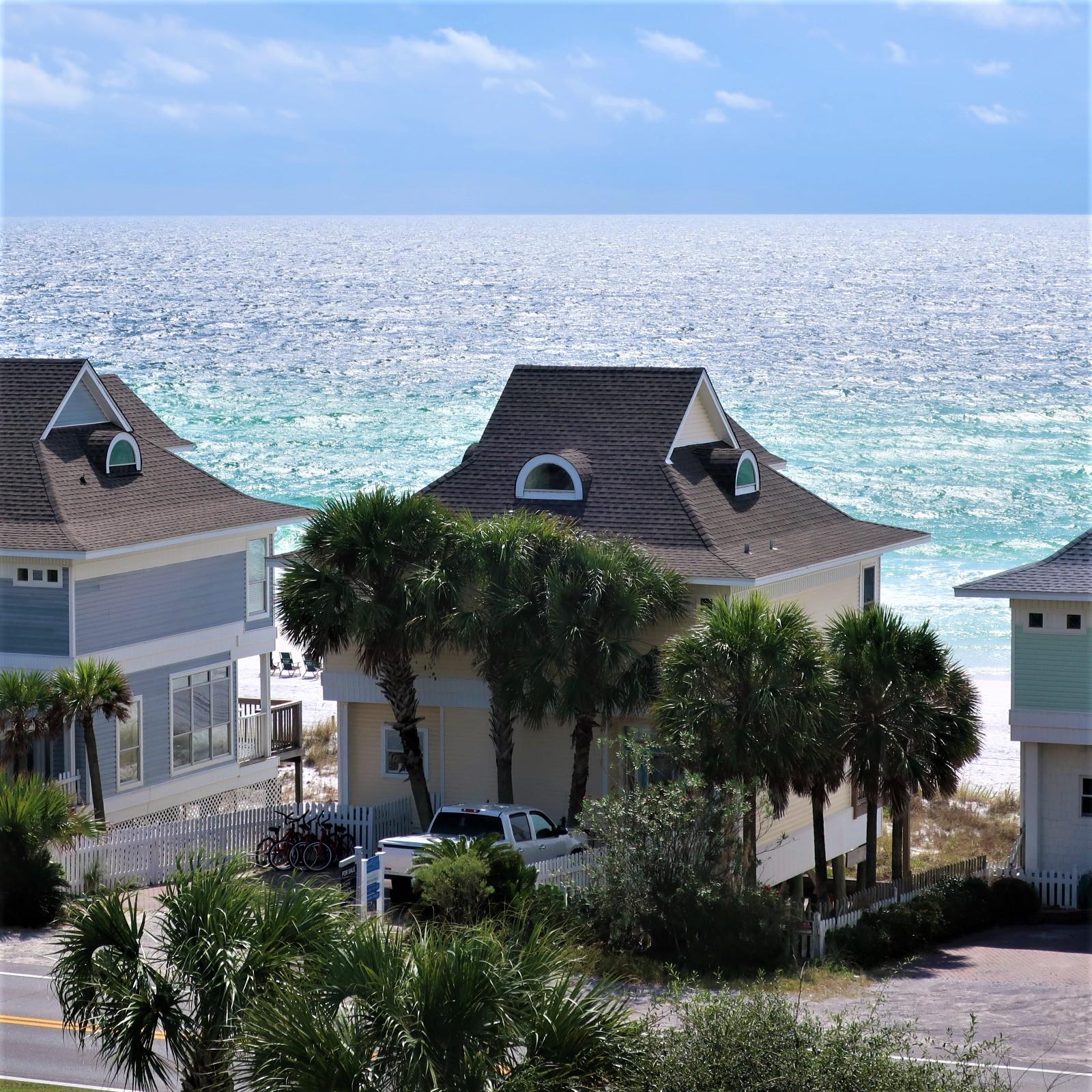 BEACH RESORT - Residential