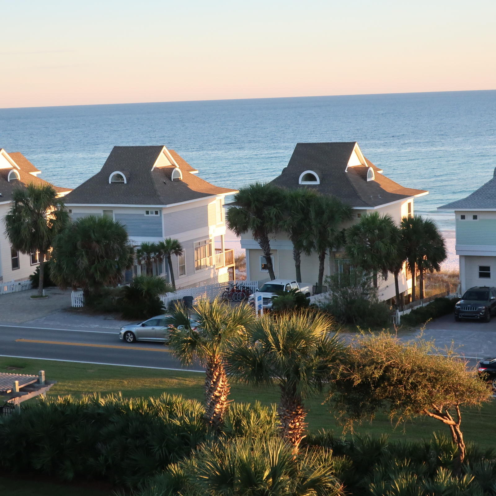 BEACH RESORT - Residential