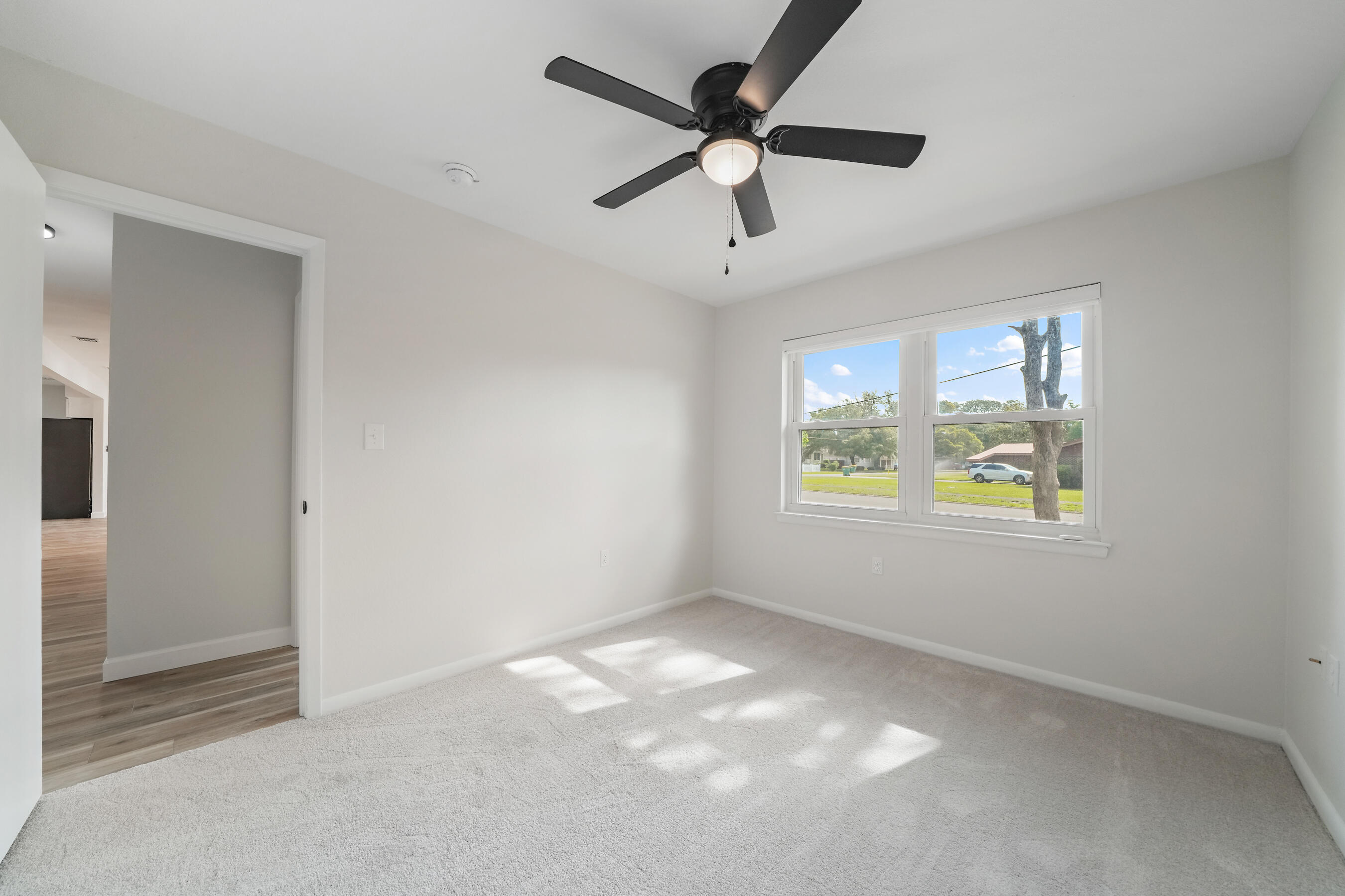 Sherwood Forest (Creekside) - Residential