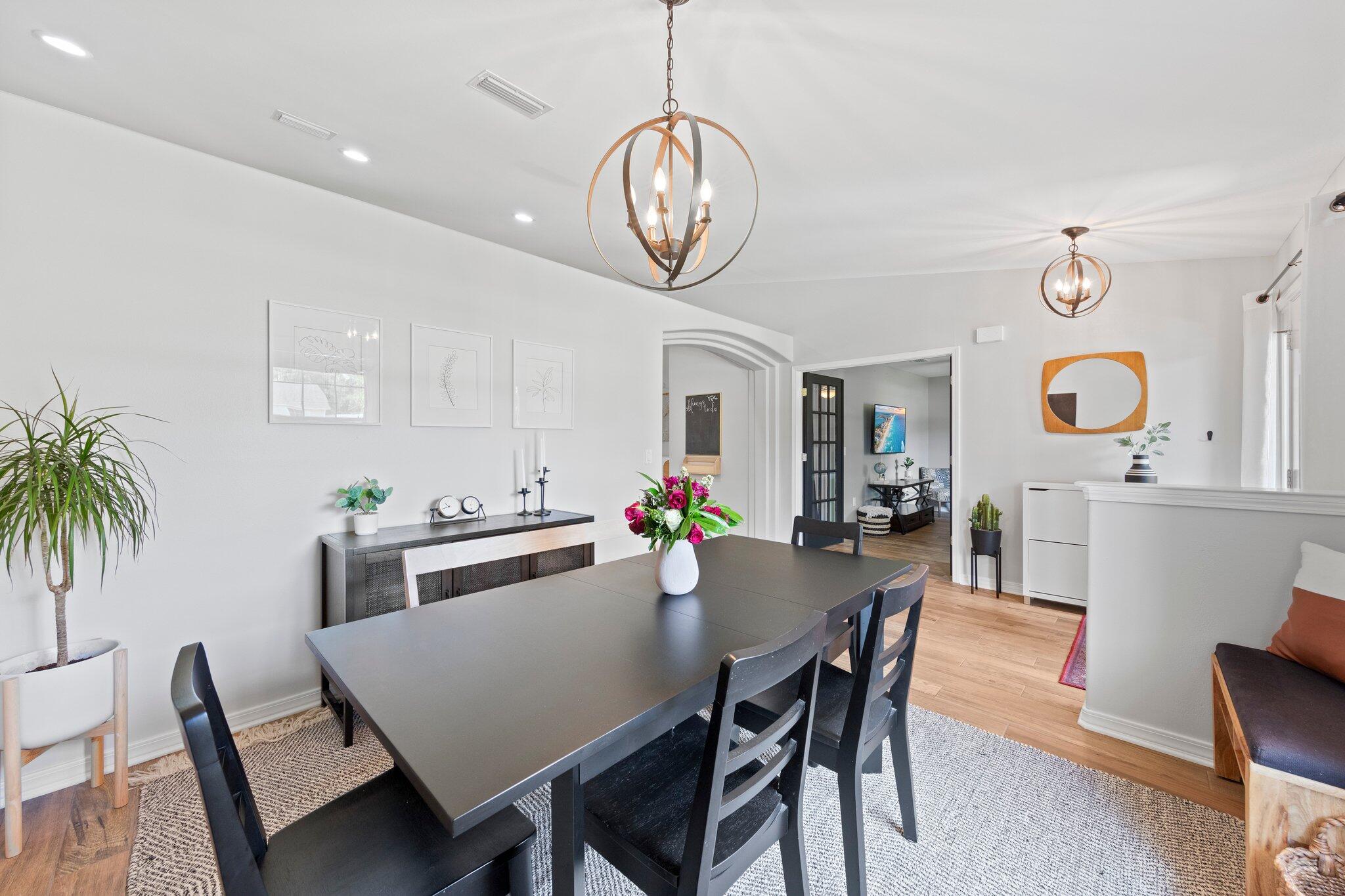 HOLLEY BY THE SEA - Residential