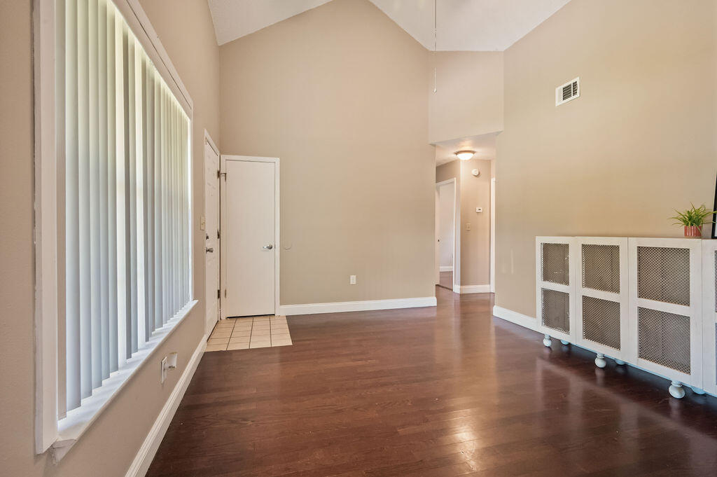 SHOAL CREEK 1ST ADDN - Residential