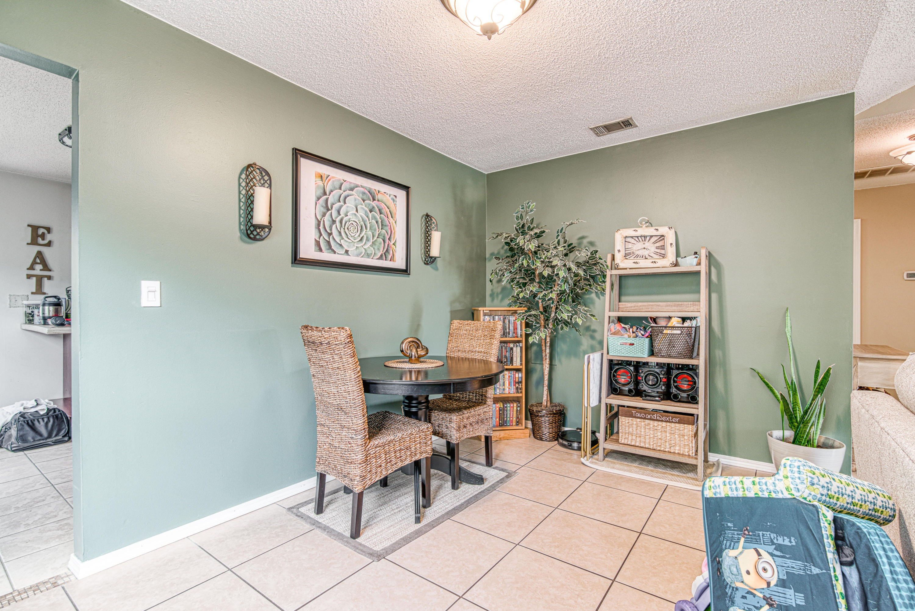 WOODLAND PARK ESTATES - Residential